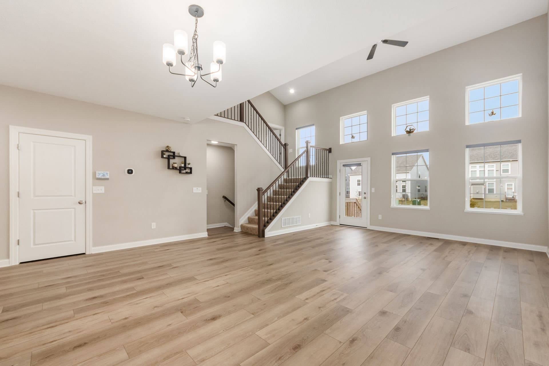 Sunbury House: 727 Habitat Way
