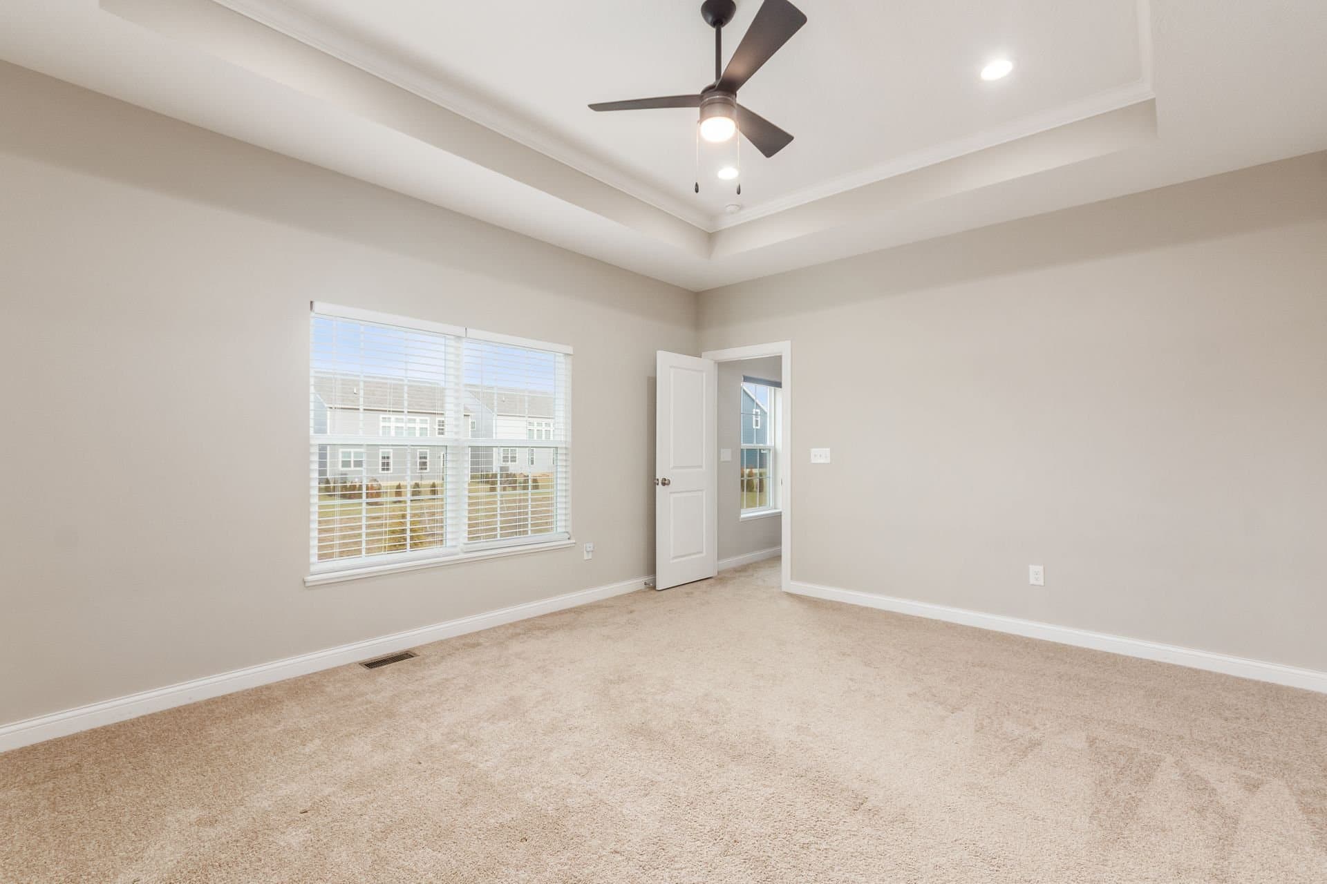 Sunbury House: 727 Habitat Way