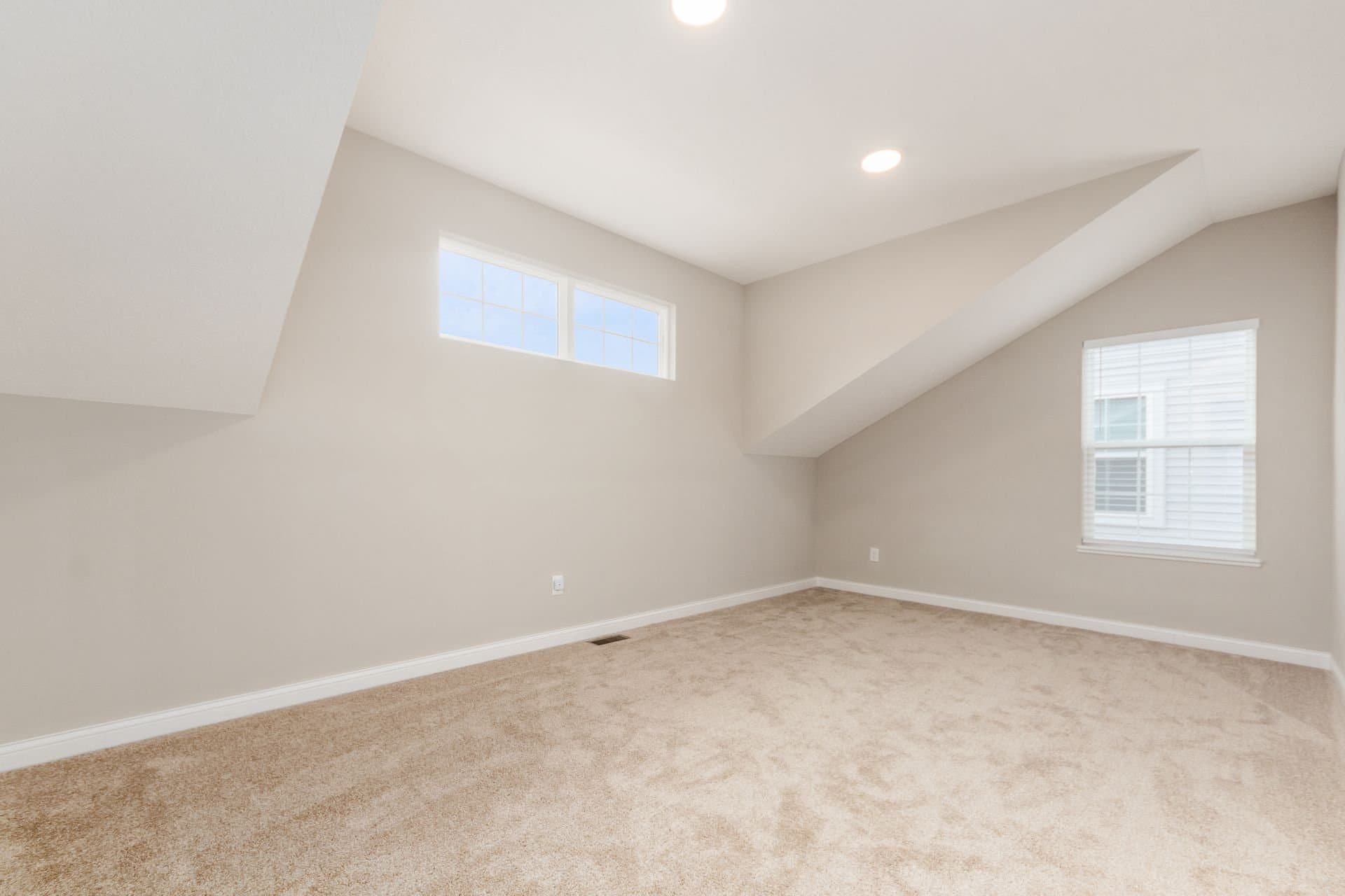 Sunbury House: 727 Habitat Way