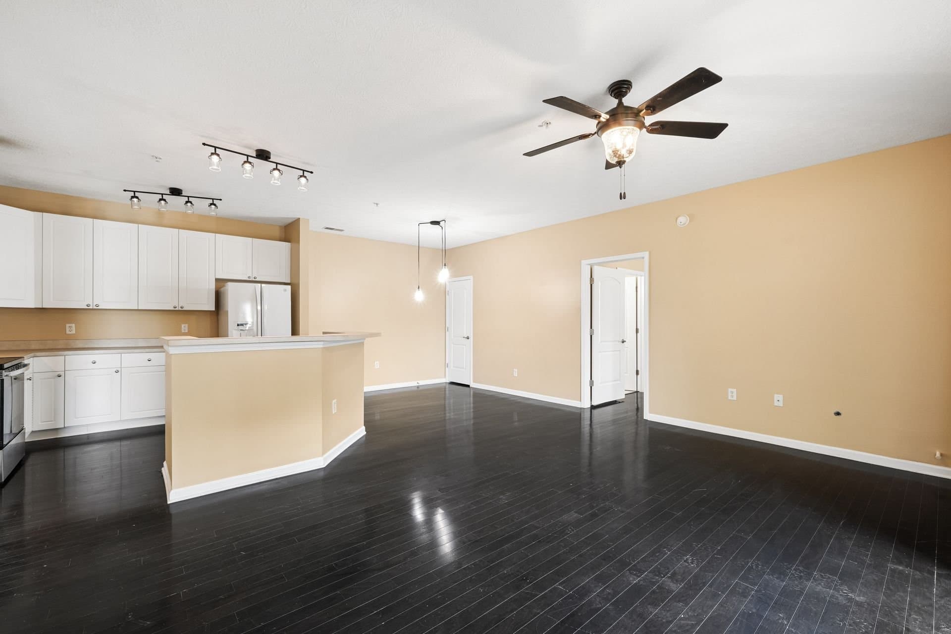 Dublin Condo: 3842 Carberry Dr
