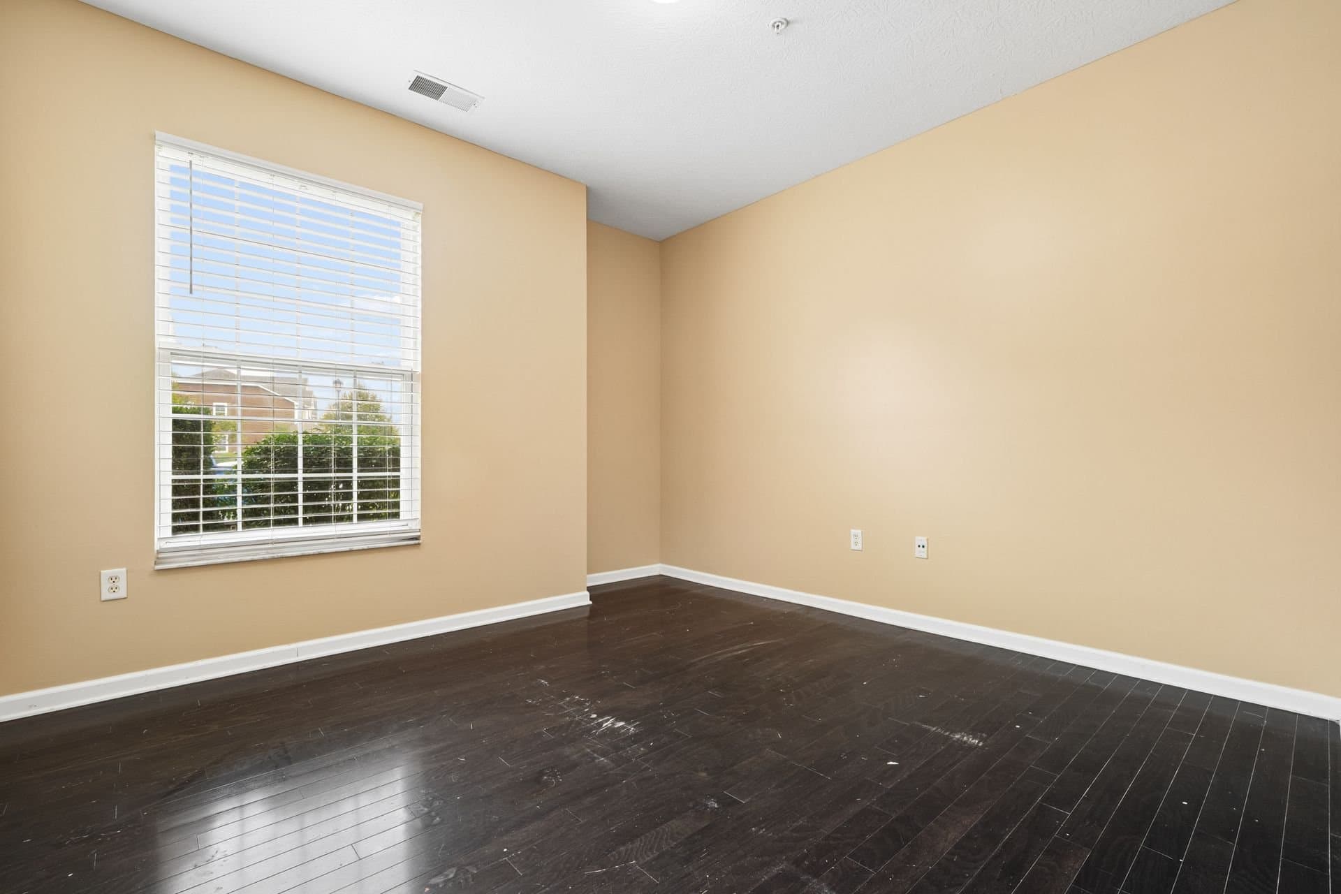 Dublin Condo: 3842 Carberry Dr