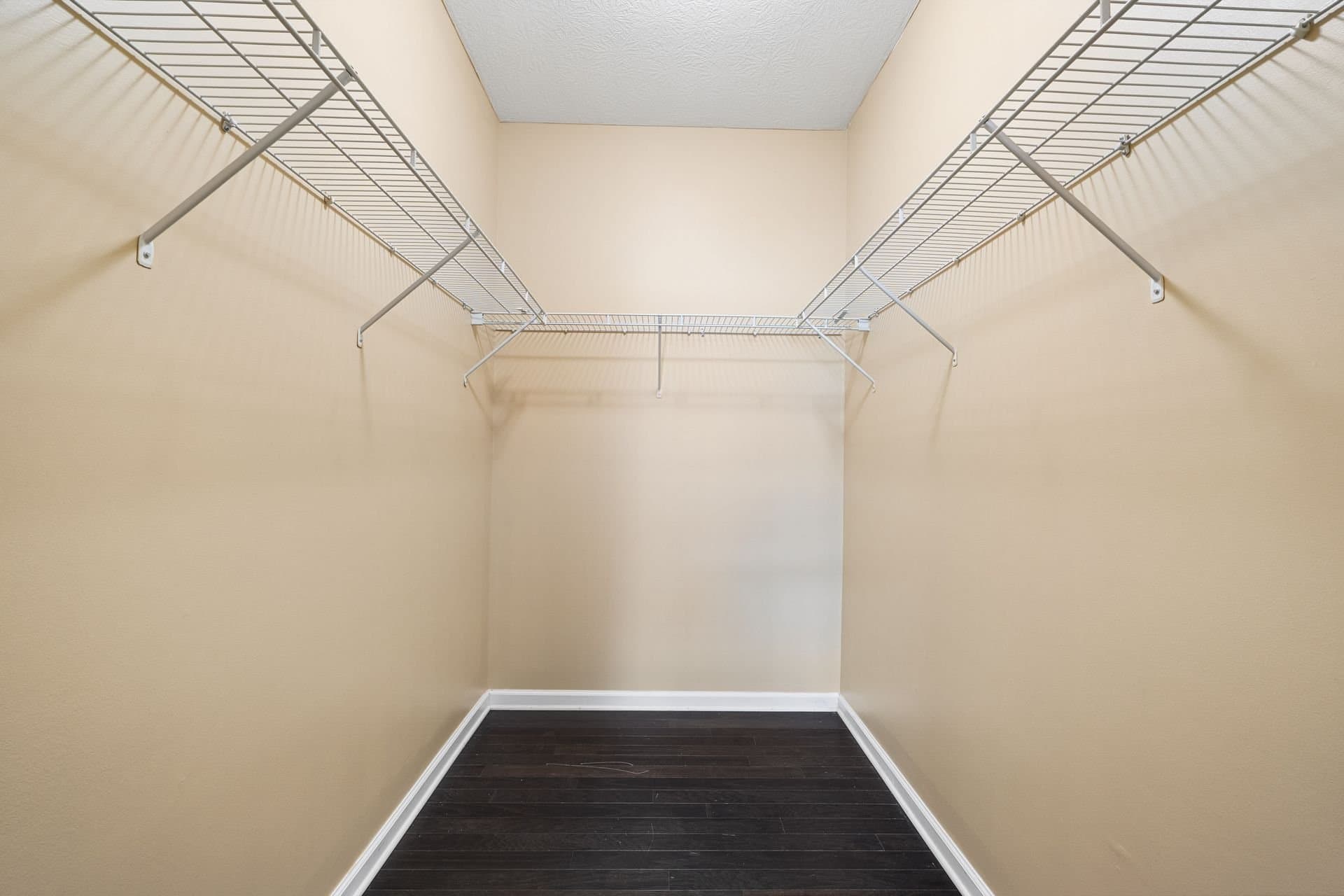 Dublin Condo: 3842 Carberry Dr