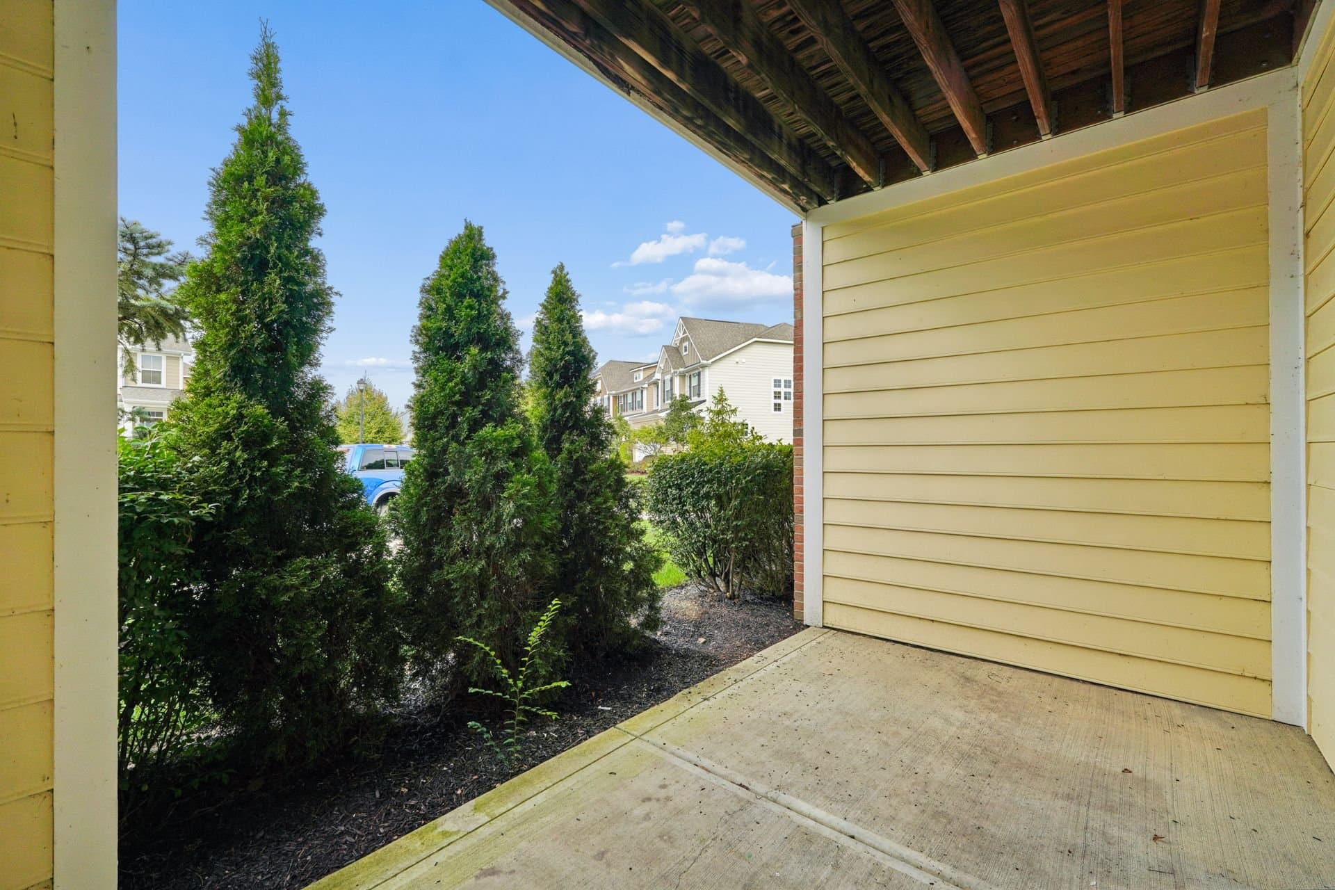 Dublin Condo: 3842 Carberry Dr