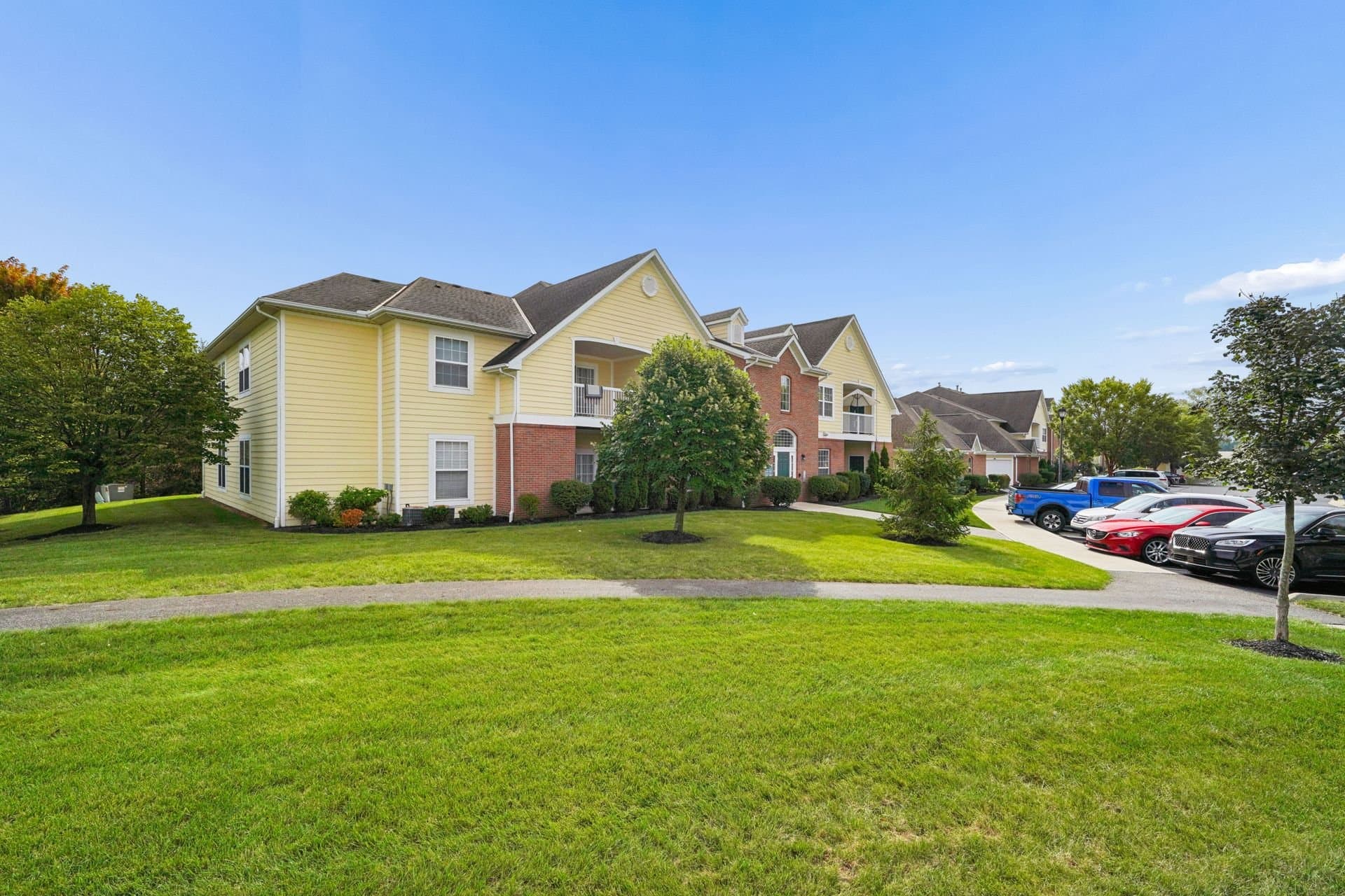 Dublin Condo: 3842 Carberry Dr