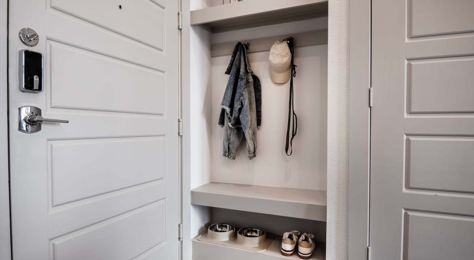 Austin Apartment: 10820 S IH 35