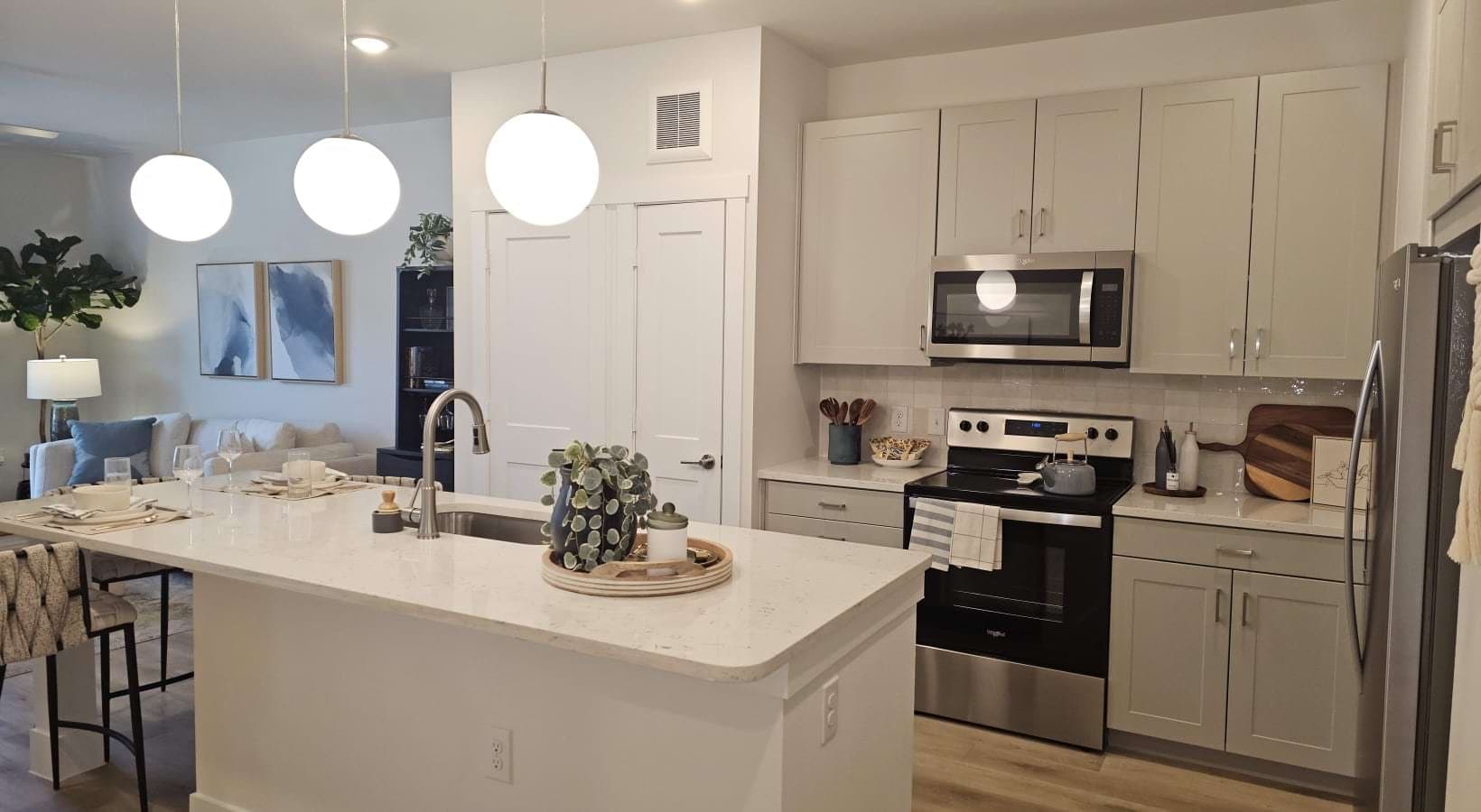 Austin Apartment: 10801 Wayne Riddell Loop