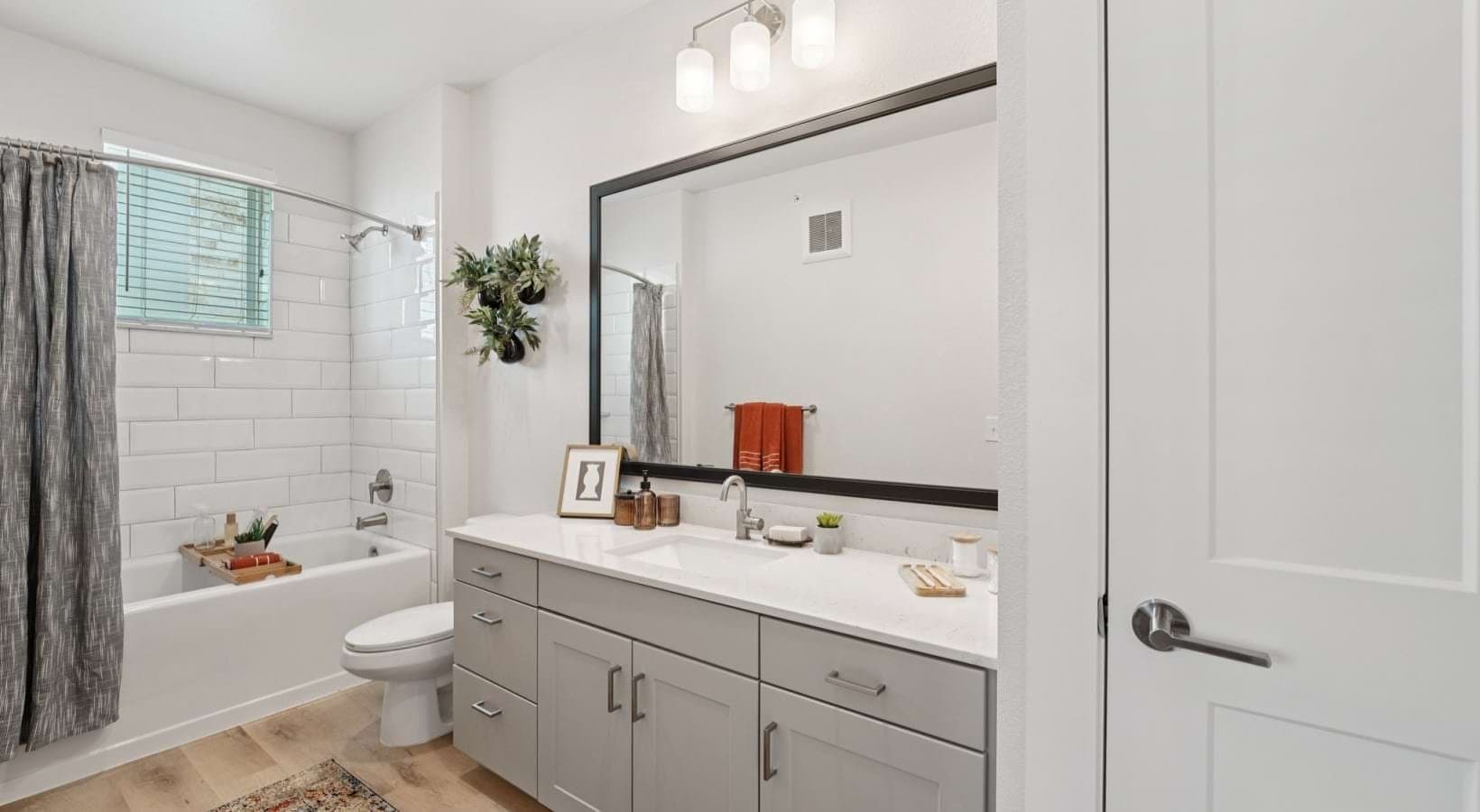 Austin Apartment: 10801 Wayne Riddell Loop