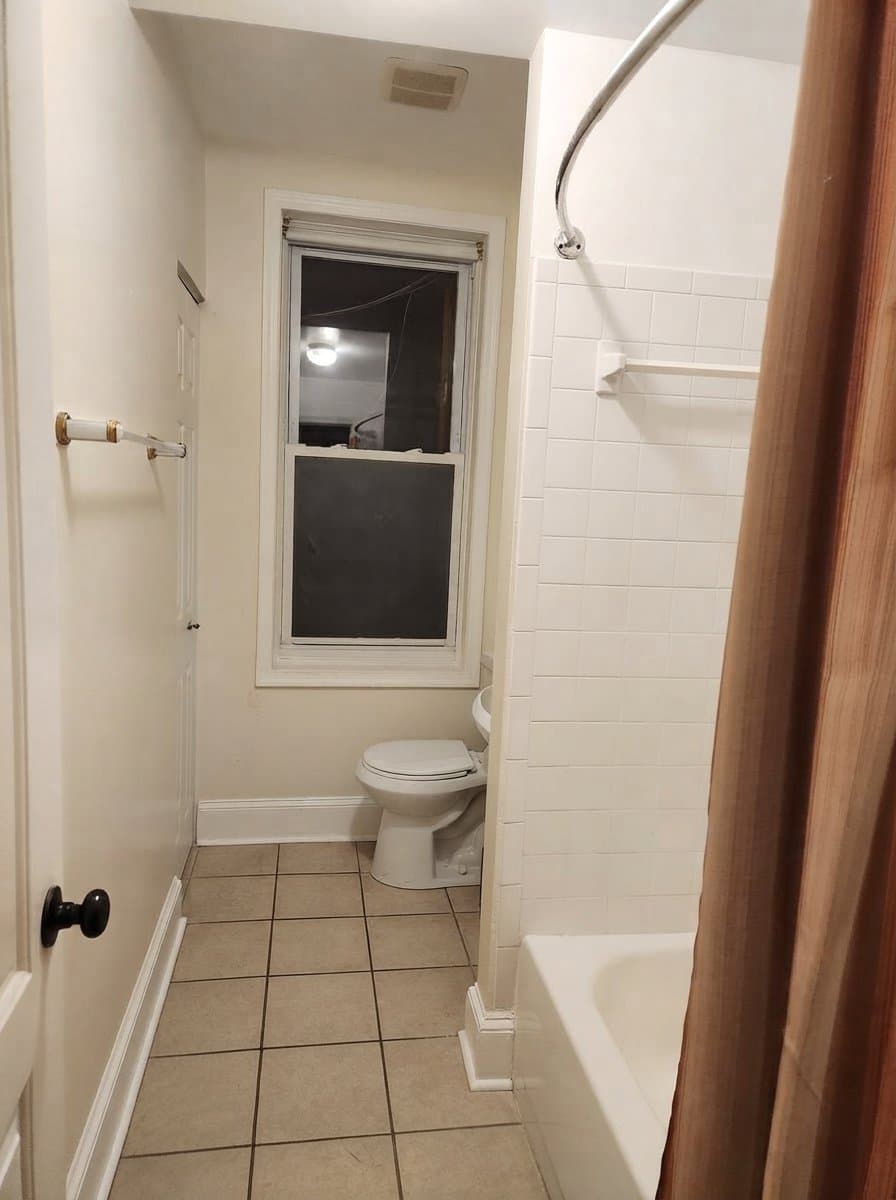 Washington Multiplex: 457 Ridge St NW
