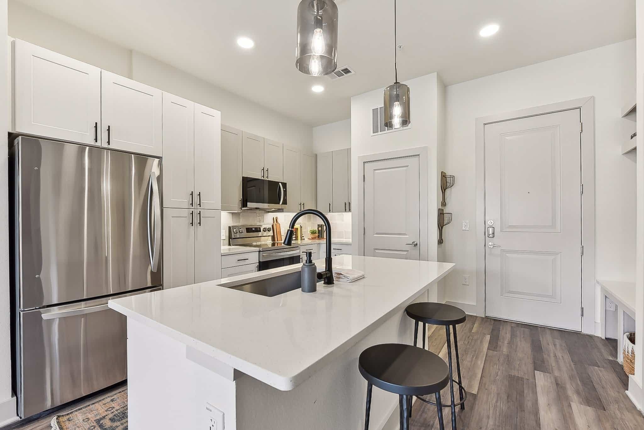 Austin Apartment: 2210 Lynnbrook Dr