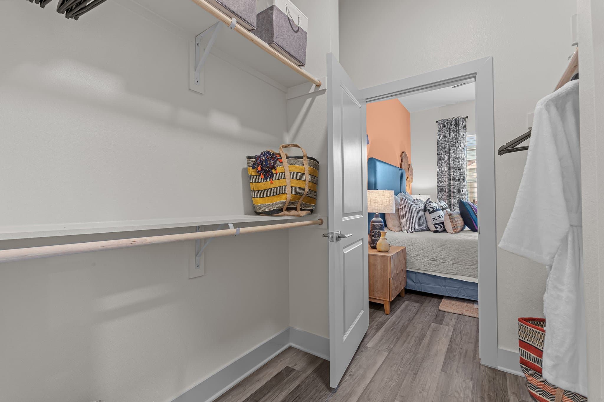 Austin Apartment: 2210 Lynnbrook Dr