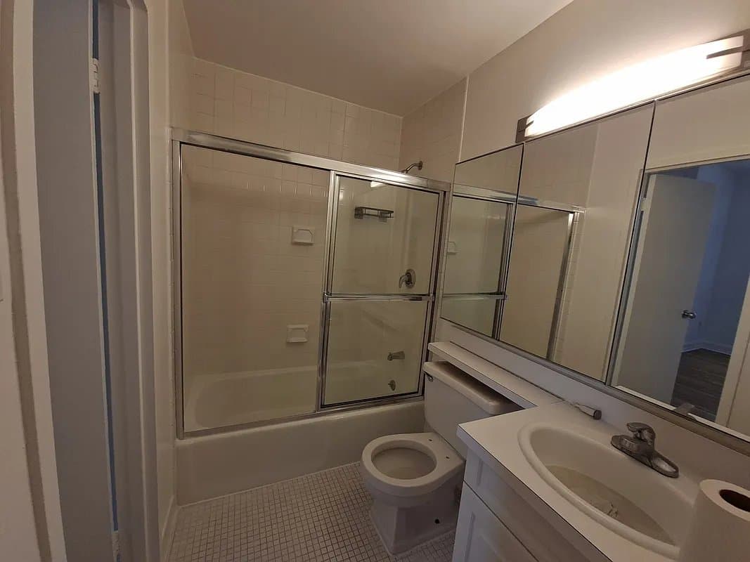 New York Apartment: 1 Astor Place