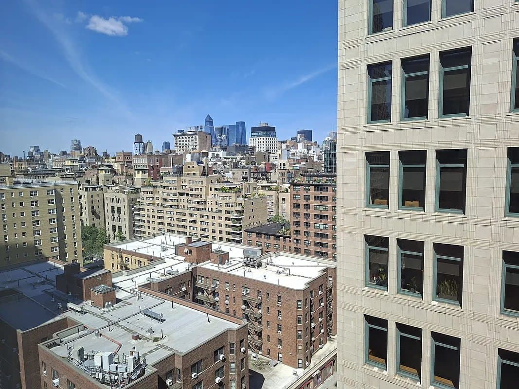 New York Apartment: 1 Astor Place