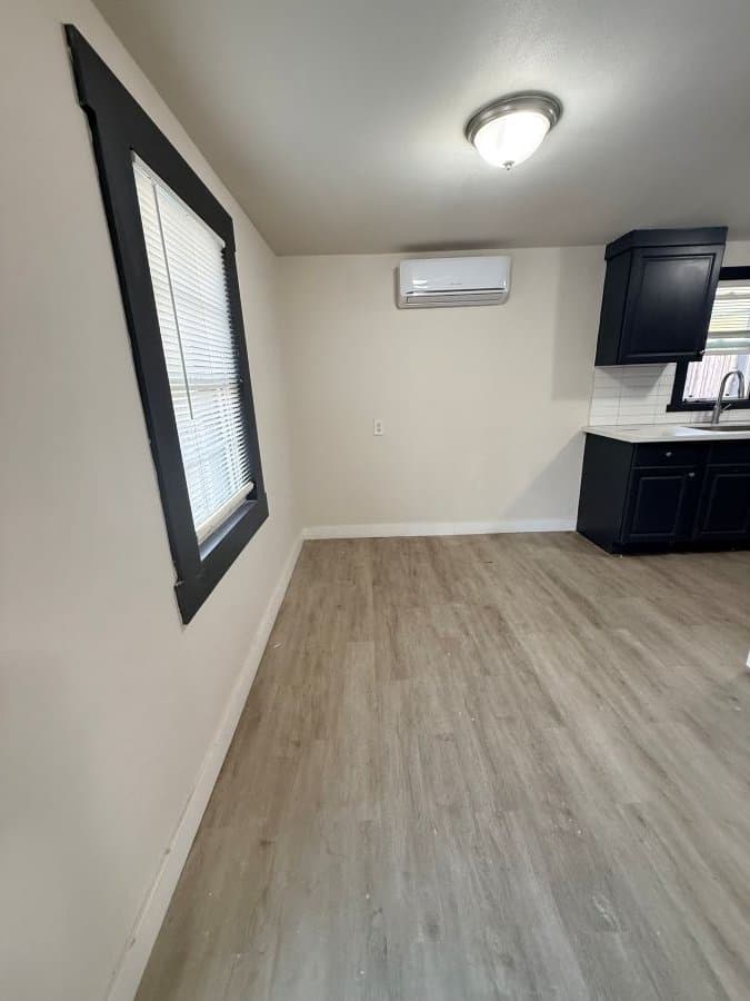 Colton House: 177 W B St