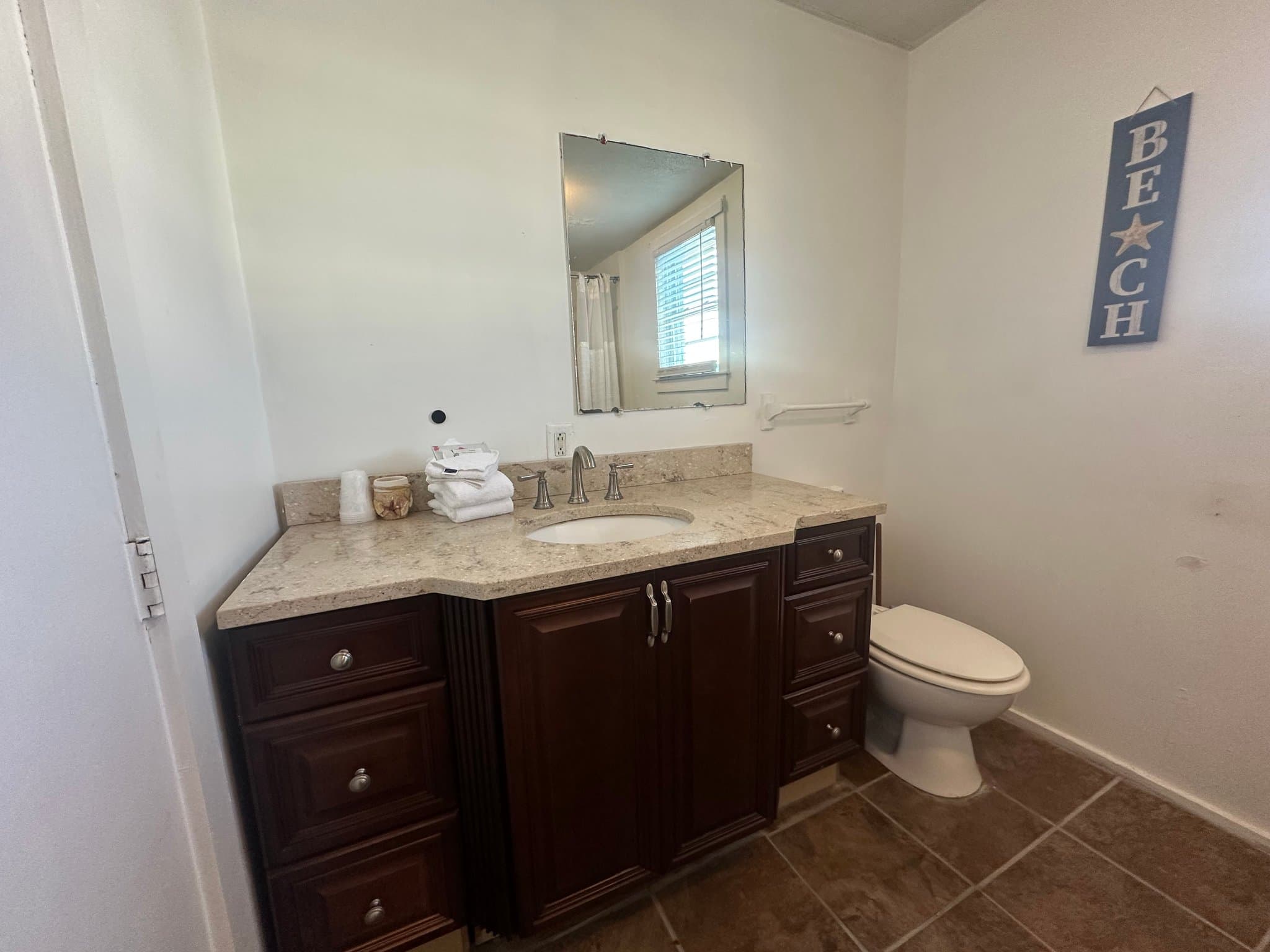 Hampton Townhome: 17 M Street, Unit A