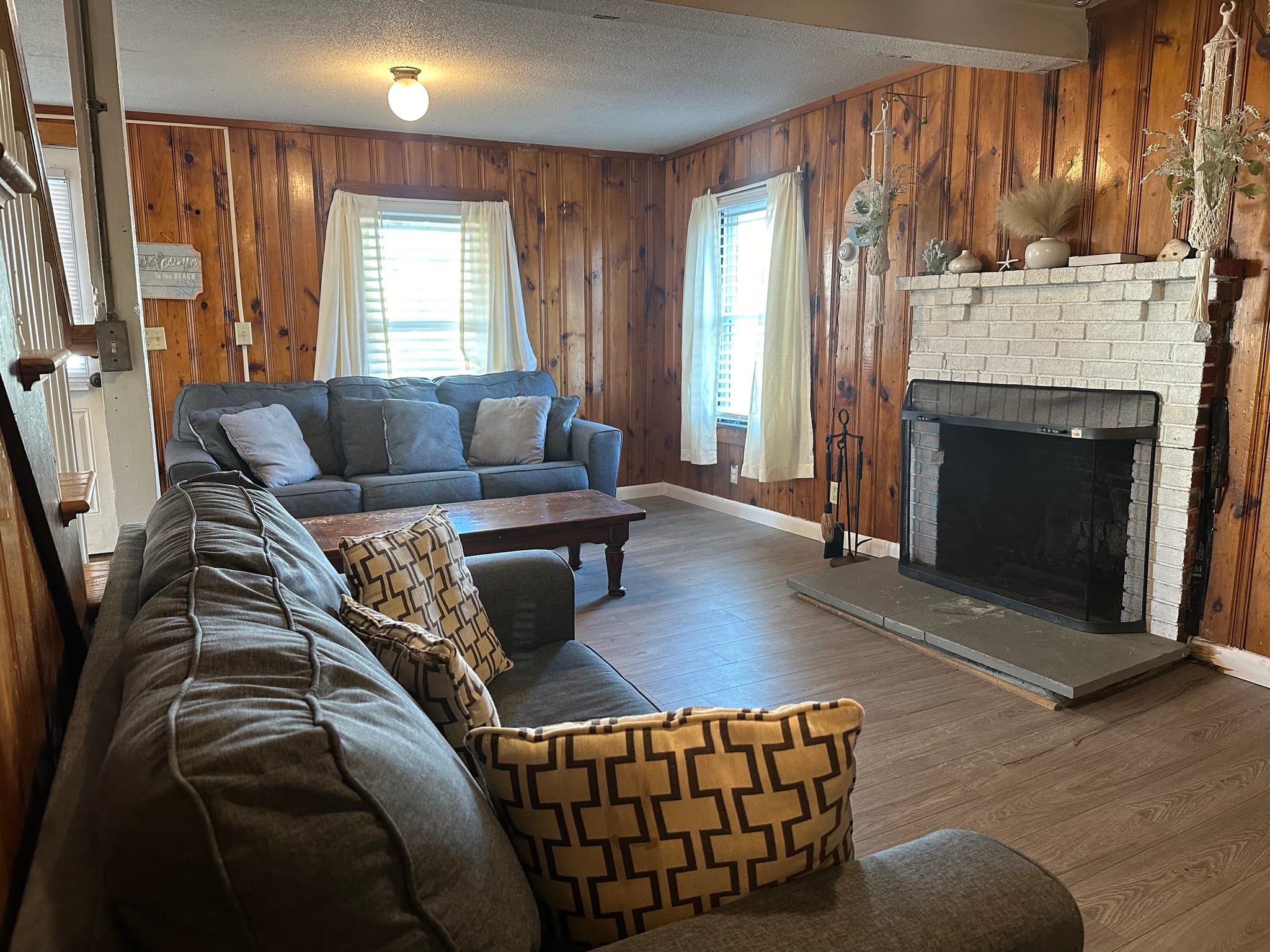 Hampton Townhome: 17 M Street, Unit A