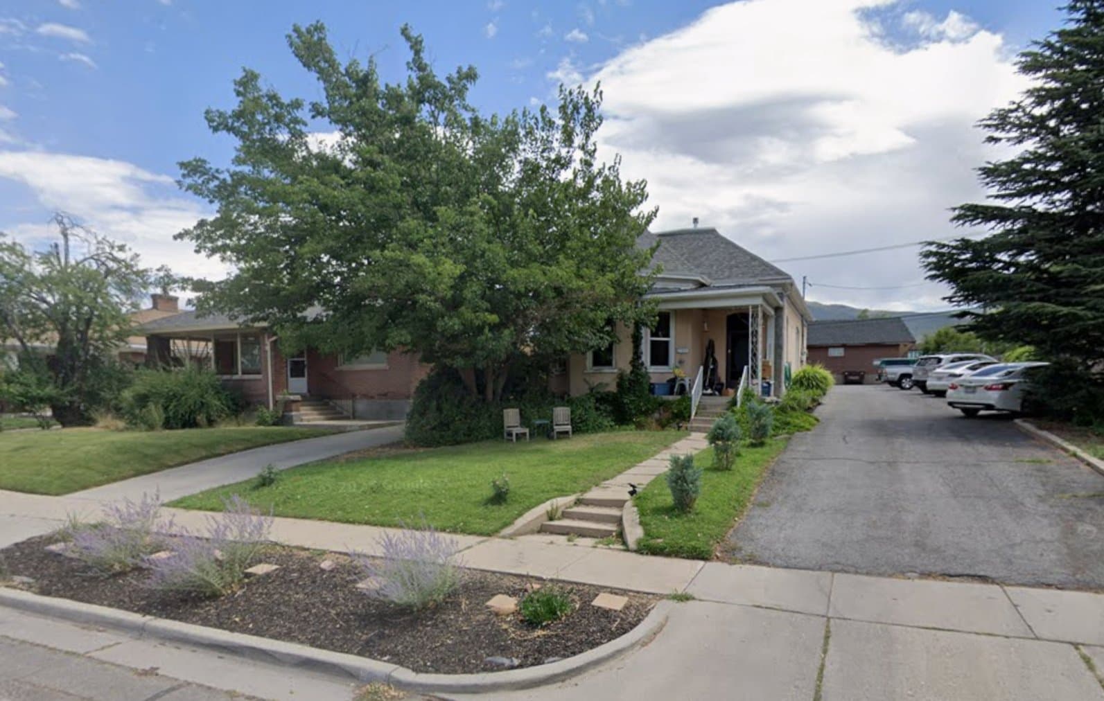 Salt Lake City House: 2007 S Douglas St