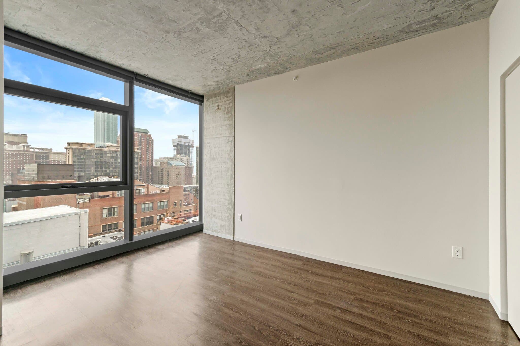 Chicago Condo: 643 South Clark Street