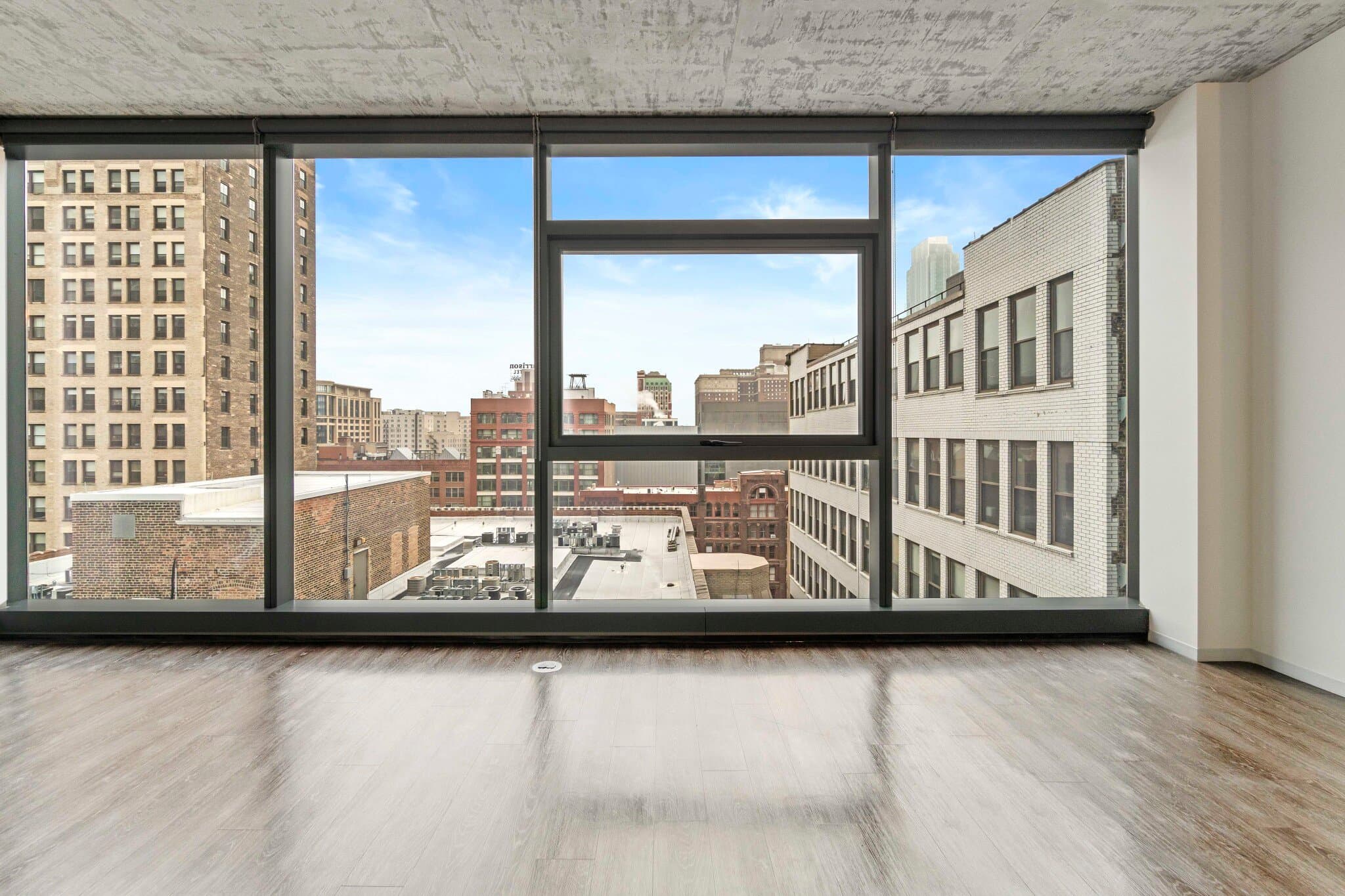 Chicago Condo: 643 South Clark Street