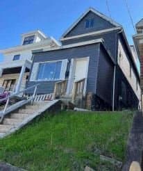 New Kensington House: 1024 Kenneth Ave