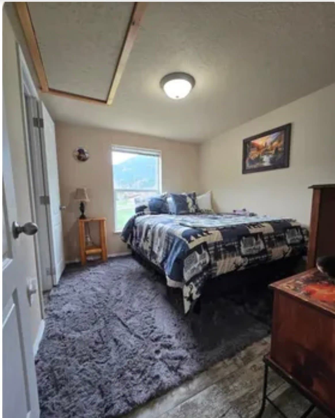 Nye House: 2493 Nye Road