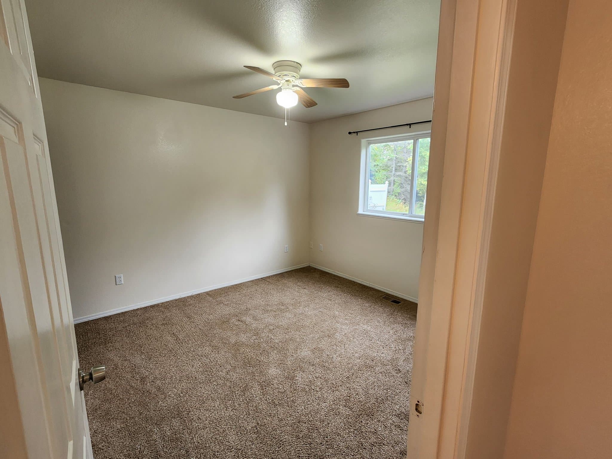 Wasilla House: 1651 N Lacy Loop