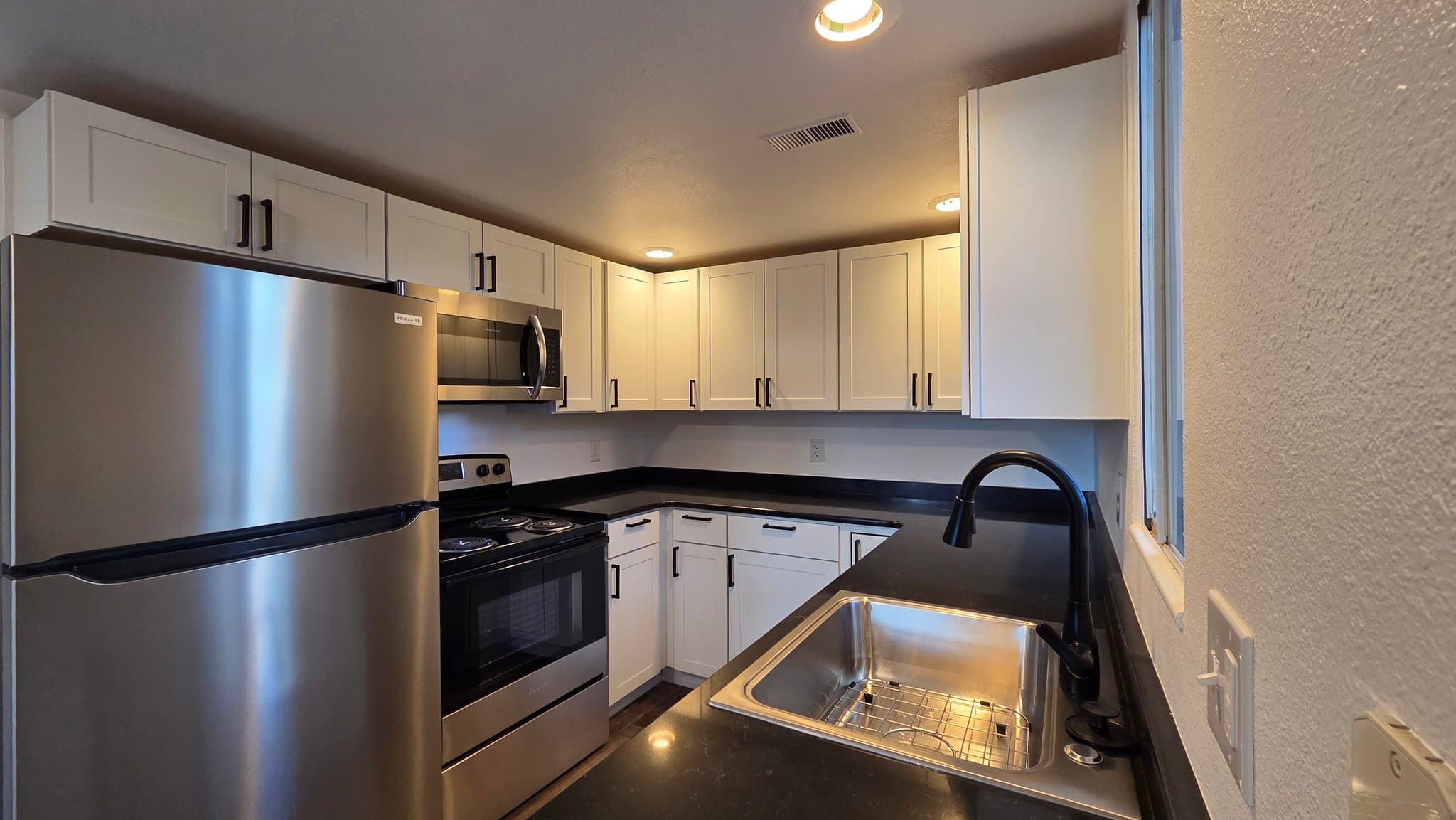 Colorado Springs House: 2205 Friendship Cir