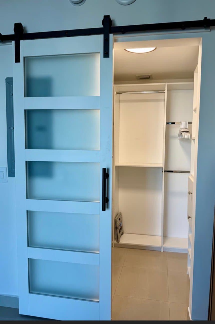 Miami Condo: 185 SW 7 Street