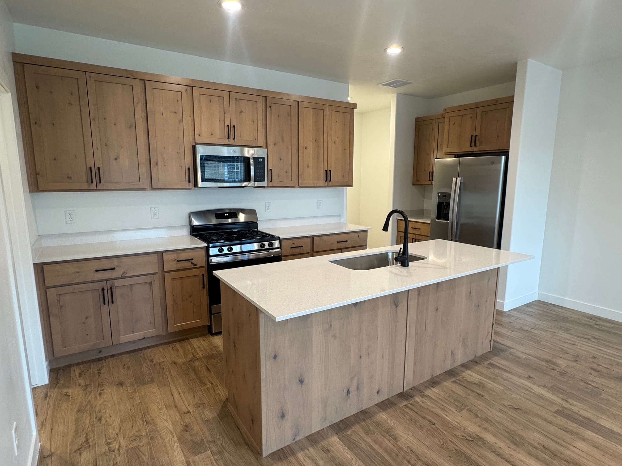 Spanish Fork Townhome: 944 S 320 E