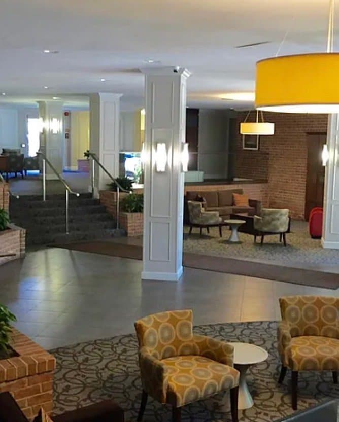 Arlington Condo: 3000 Spout Run Pkwy