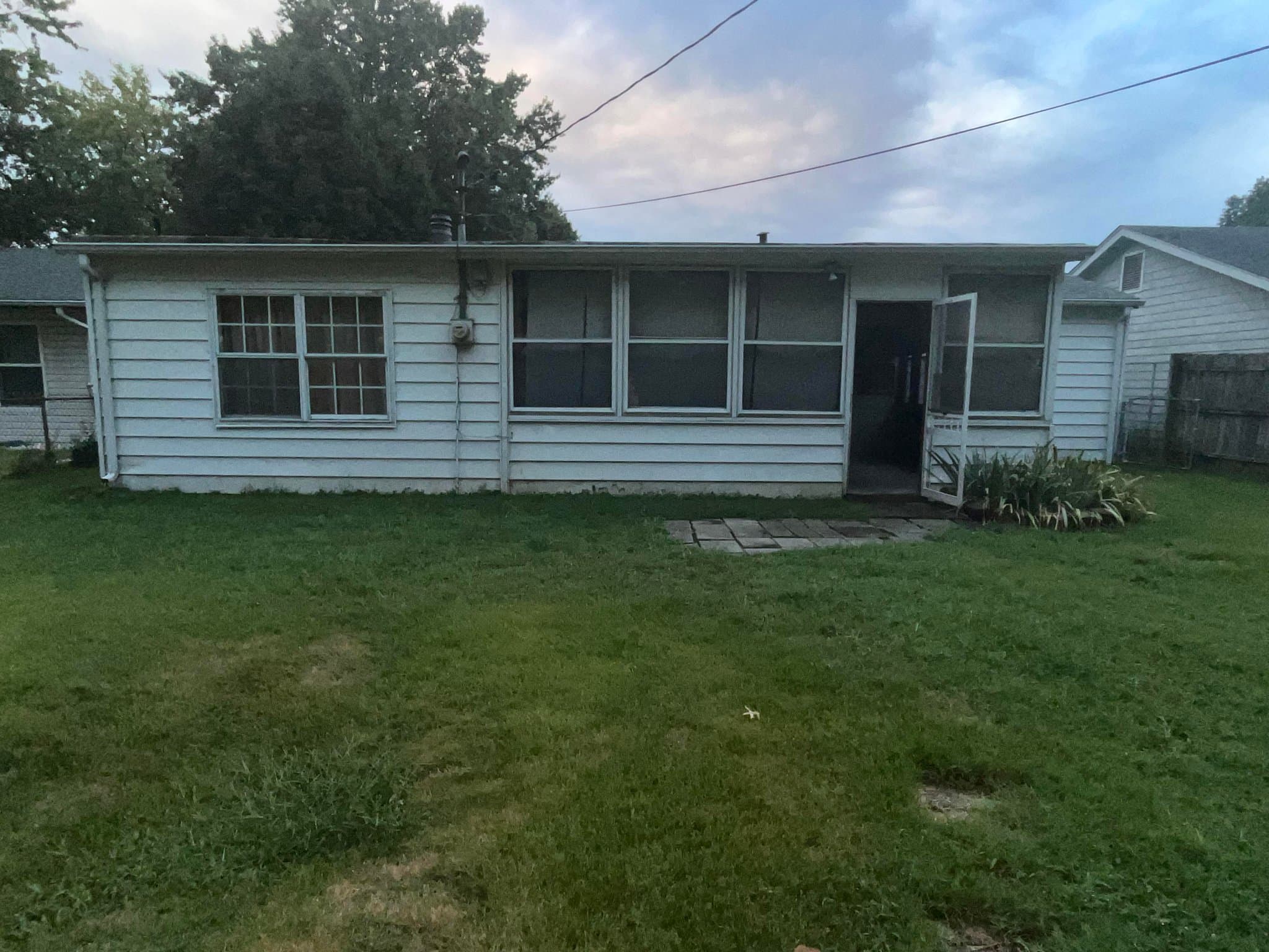 Cahokia House: 1123 Saint Benedict Dr
