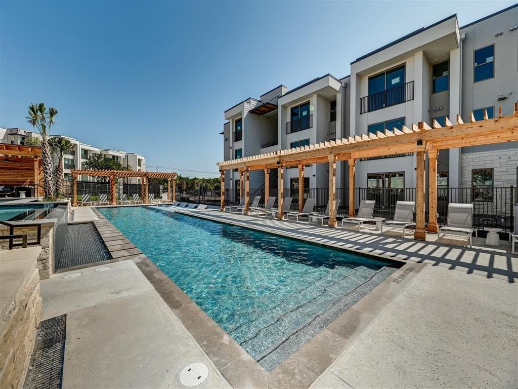 Austin Apartment: 7500 W Slaughter ln