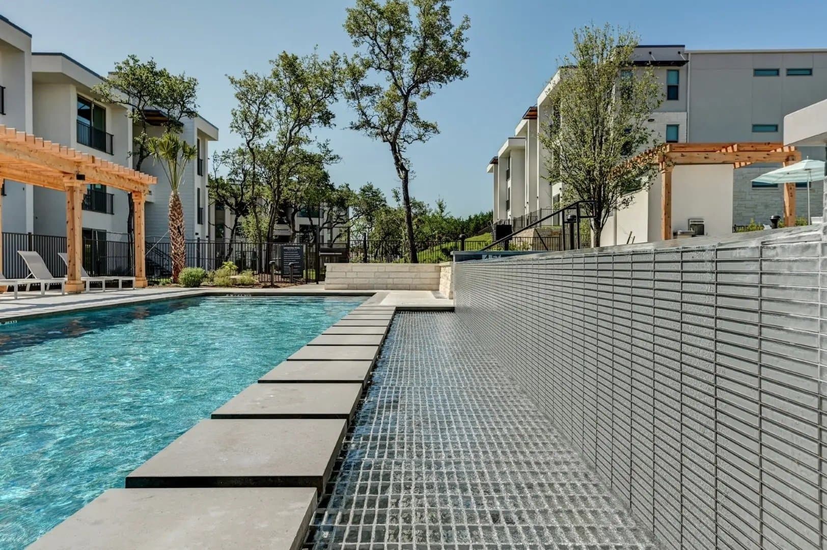 Austin Apartment: 7500 W Slaughter ln