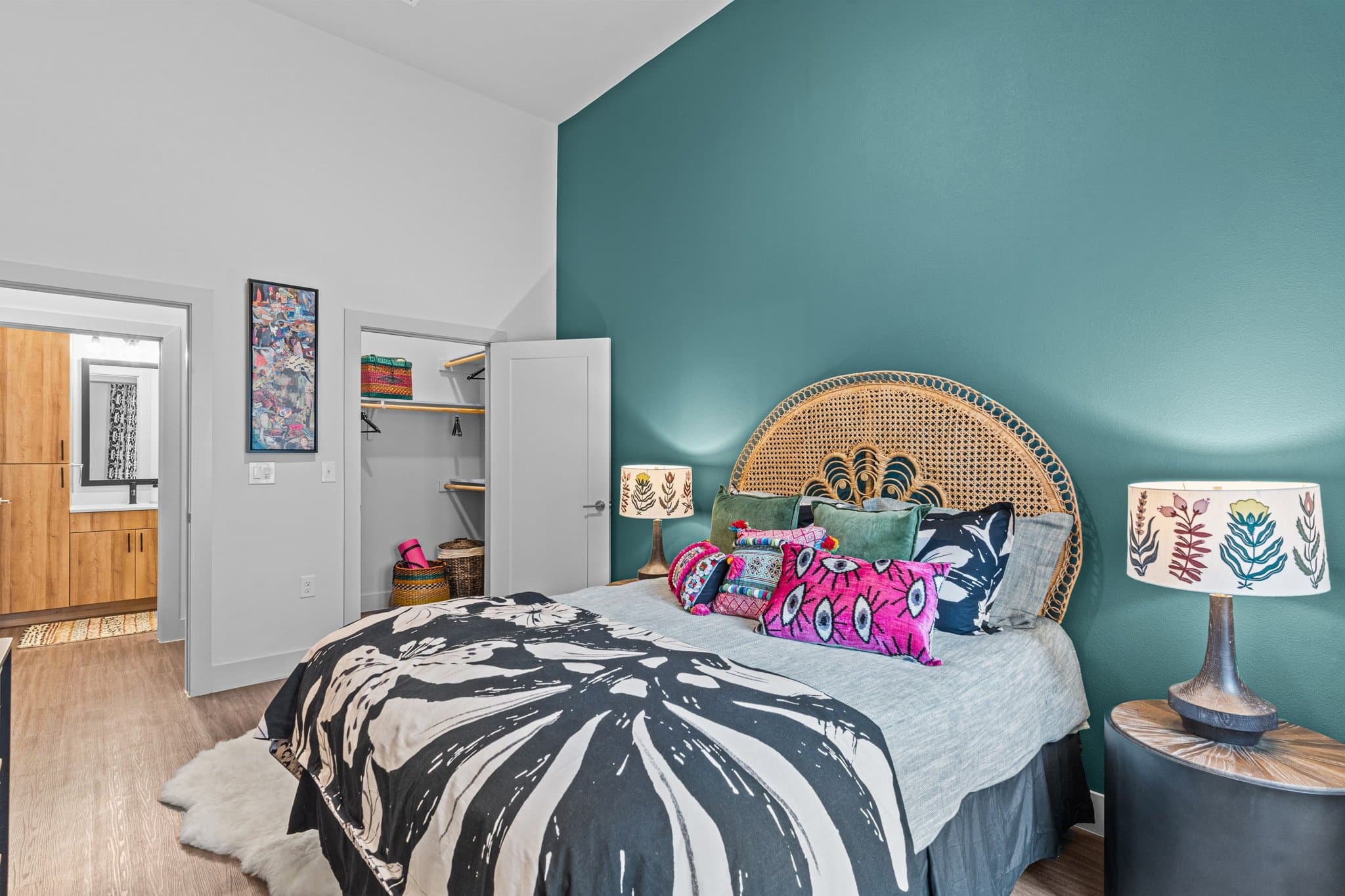 Austin Apartment: 4341 S Congress ave