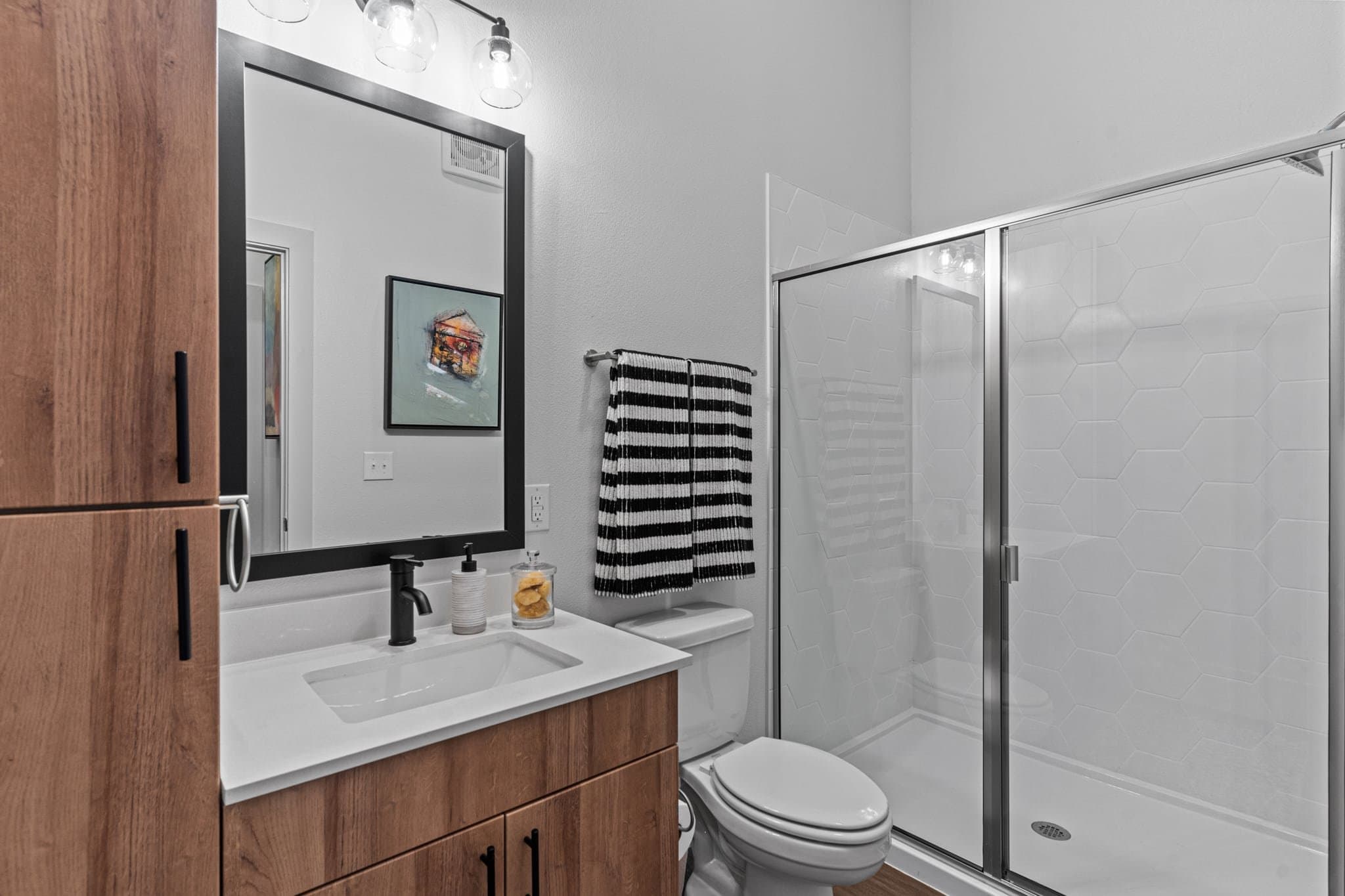 Austin Apartment: 4341 S Congress ave