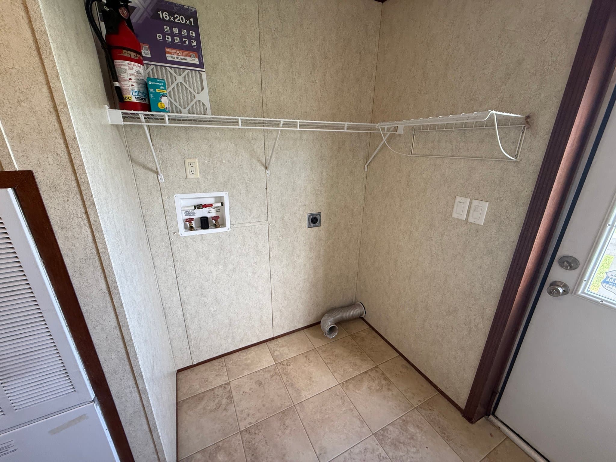 Lockbourne Other: 9859 Shepherd Rd
