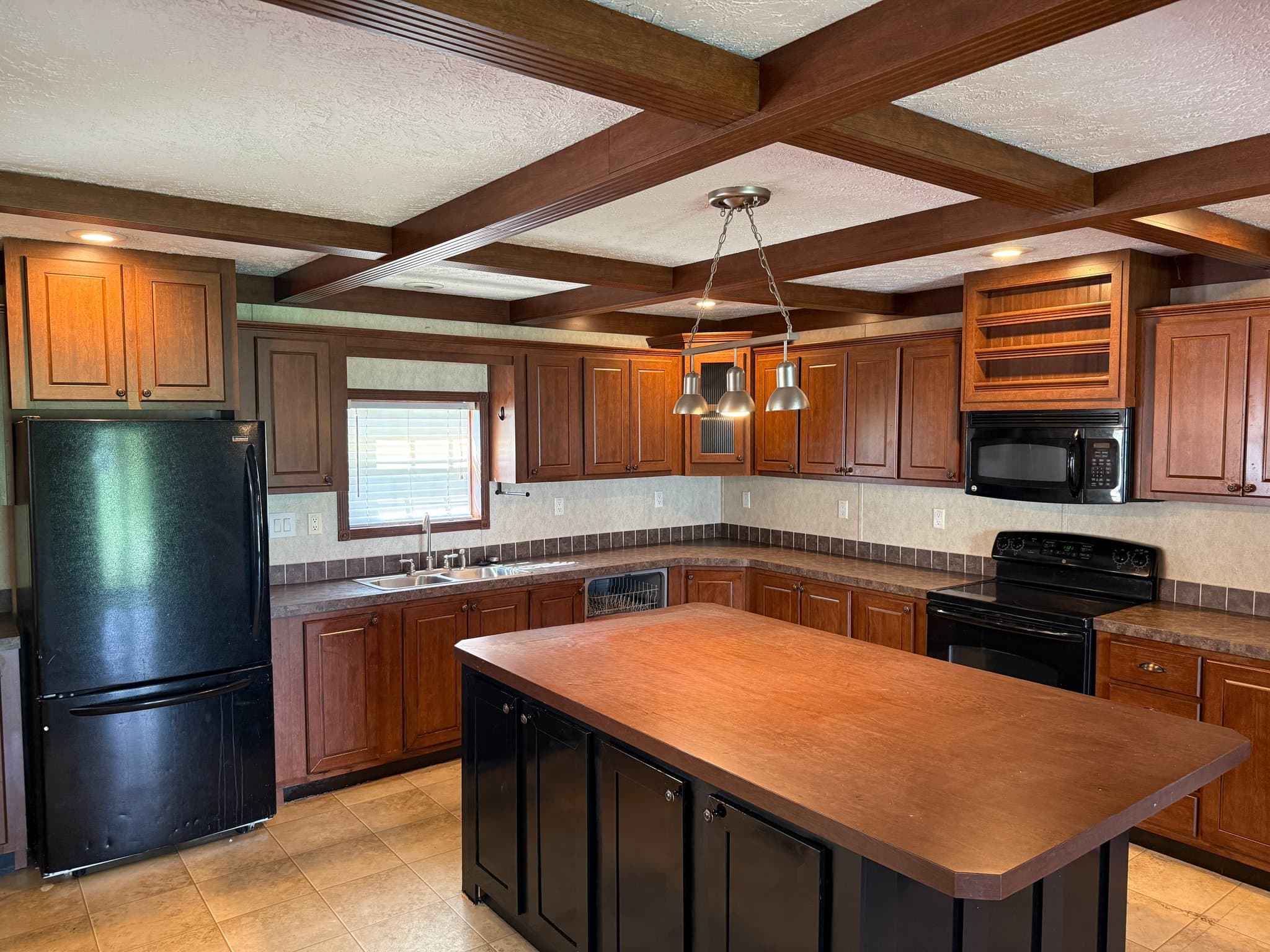 Lockbourne Other: 9859 Shepherd Rd