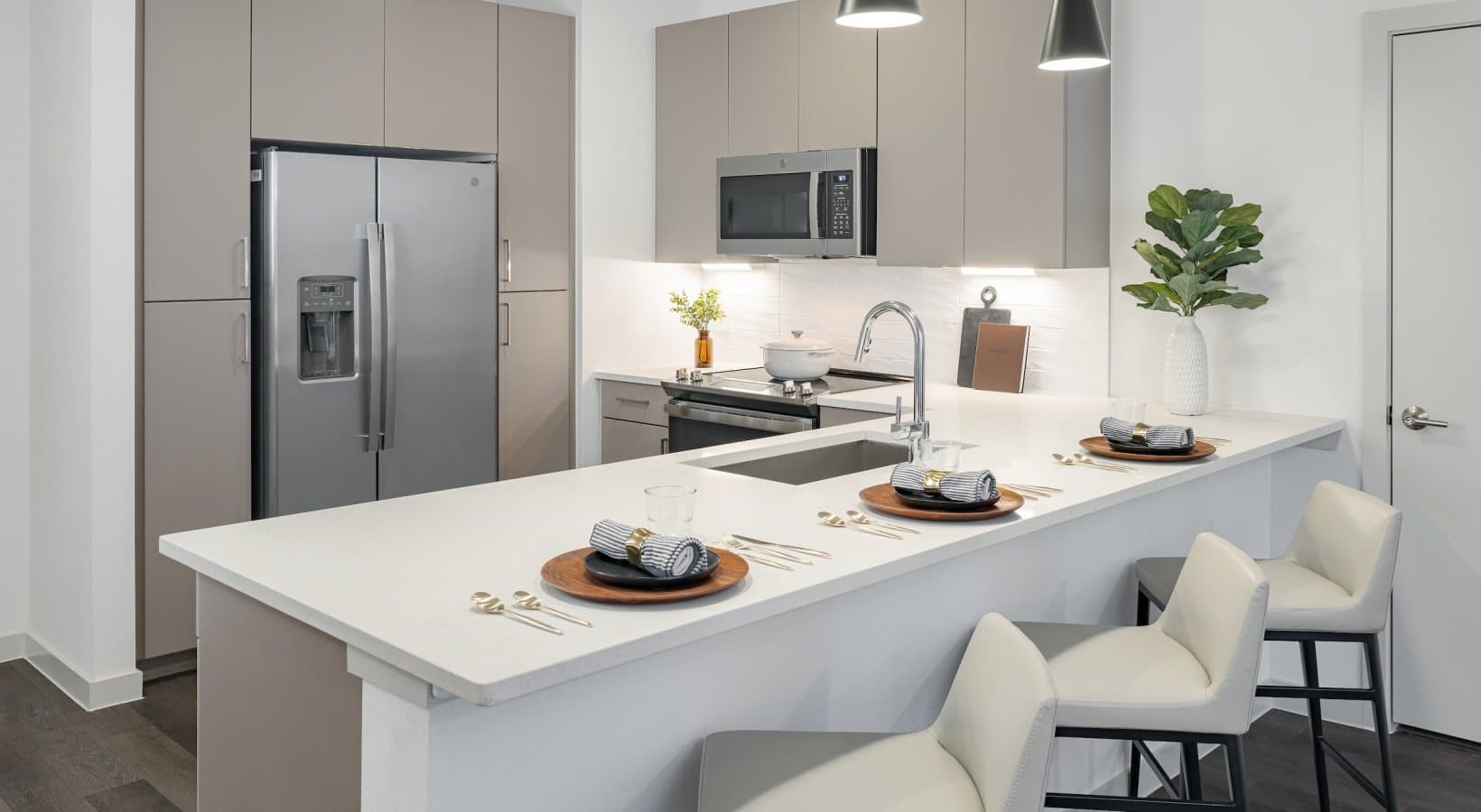 Austin Apartment: 8100 S Congress Ave