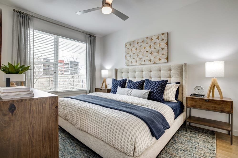 Austin Apartment: 4411 S congress Ave
