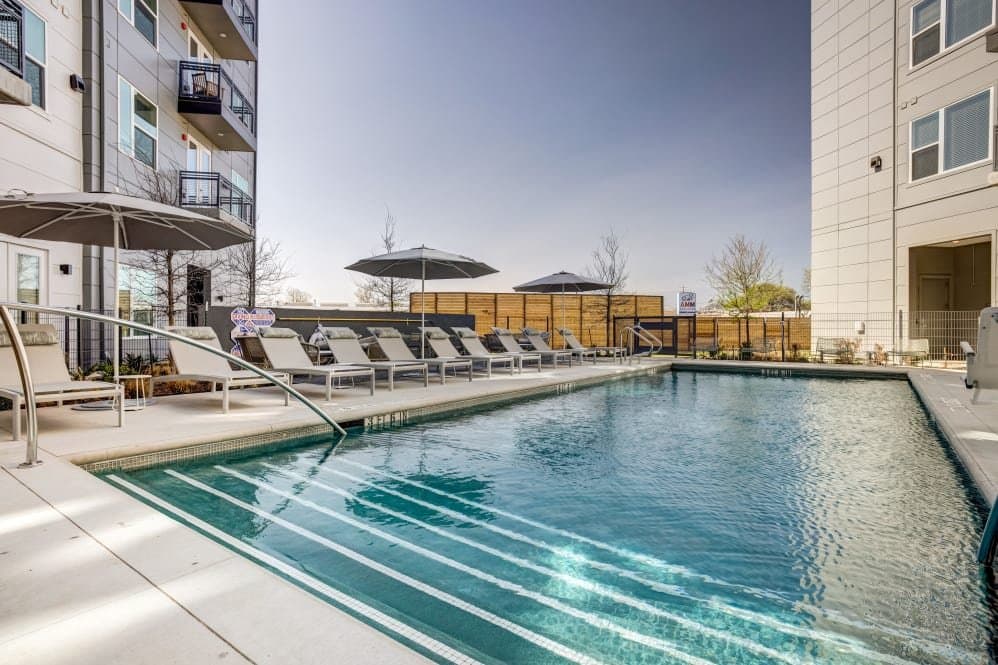 Austin Apartment: 4411 S congress Ave