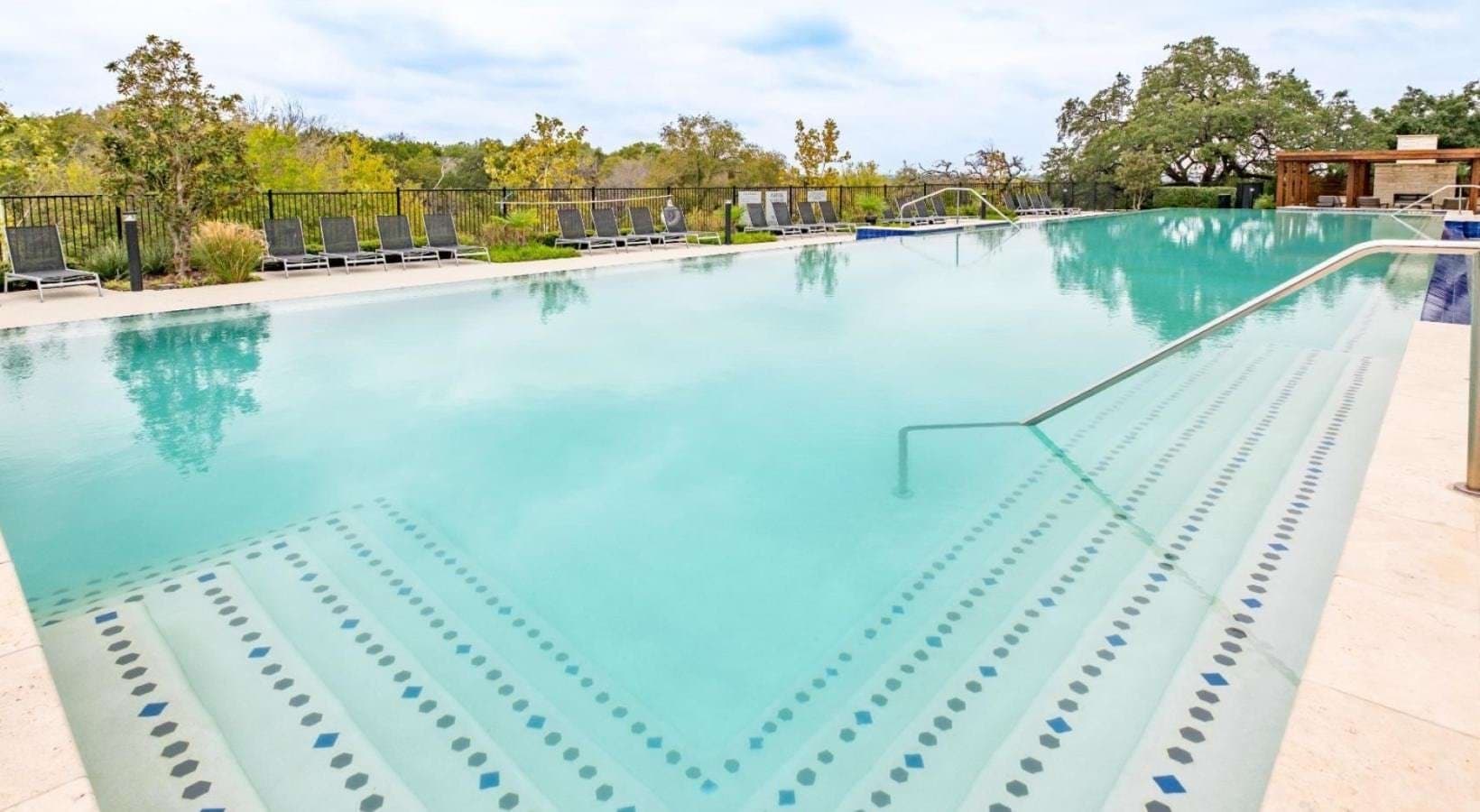 Austin Apartment: 12000 S IH 35
