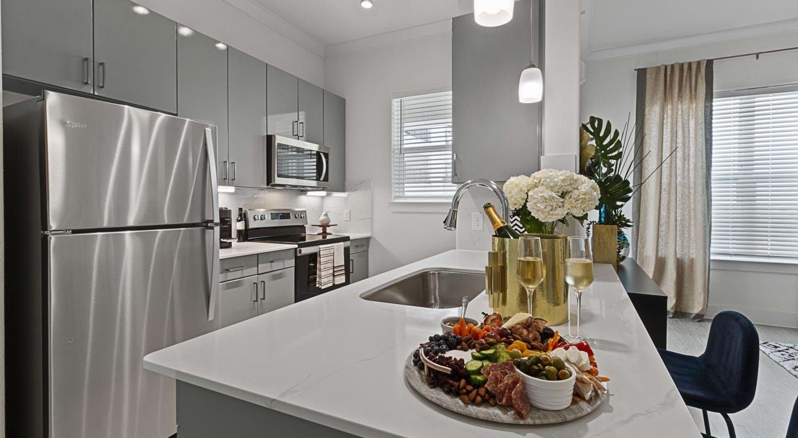 Austin Apartment: 12000 S IH 35