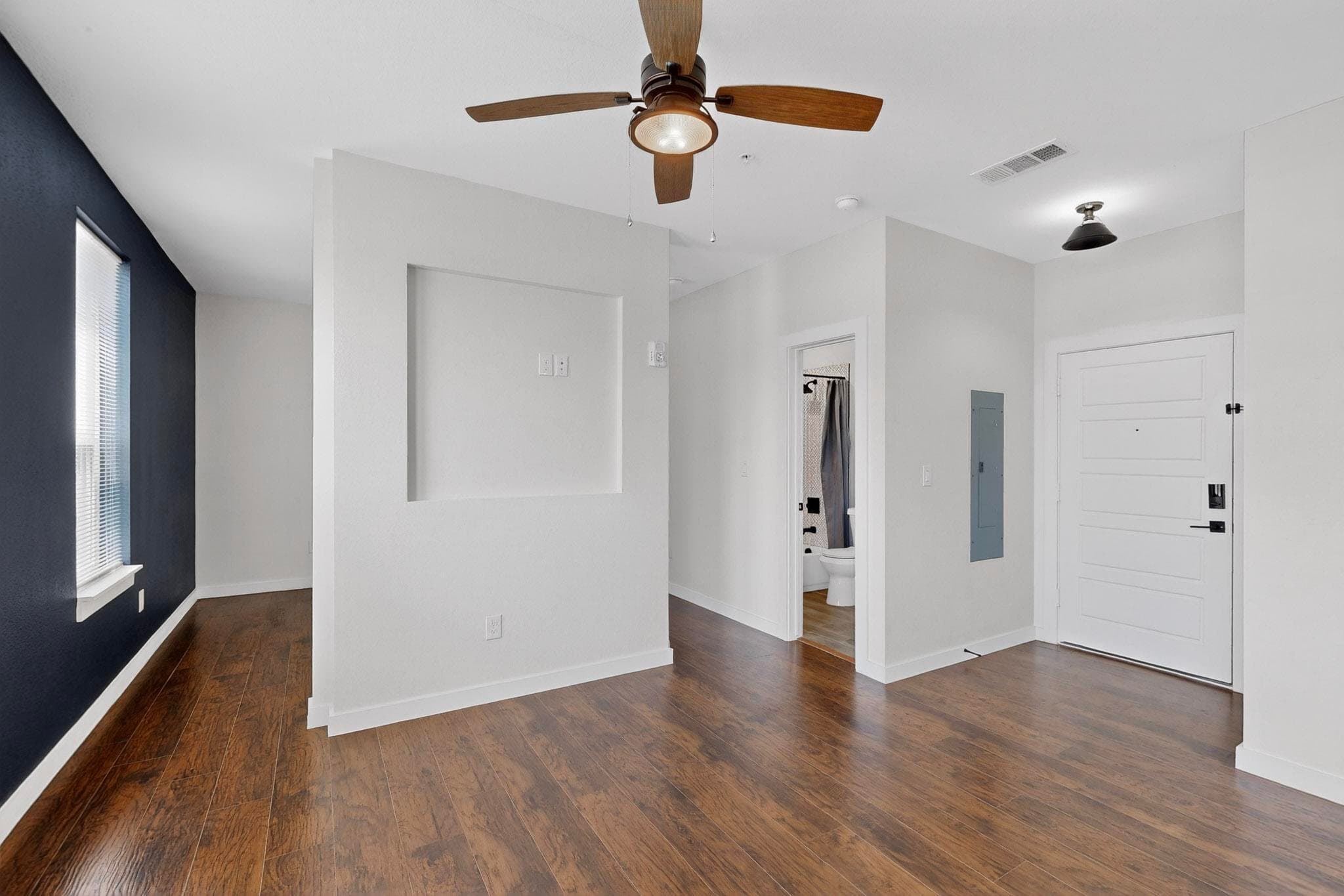 Denton Apartment: 800 S. Welch Street