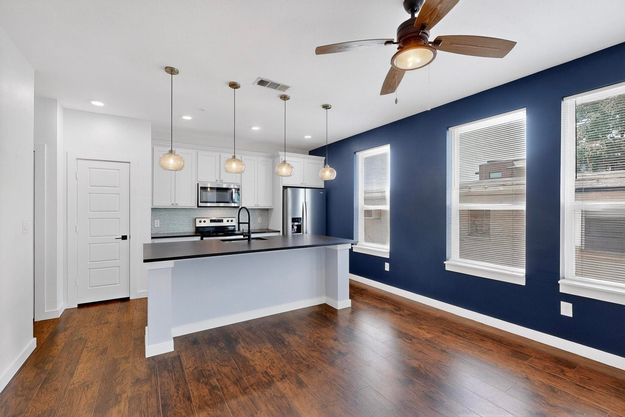 Denton Apartment: 800 S. Welch Street