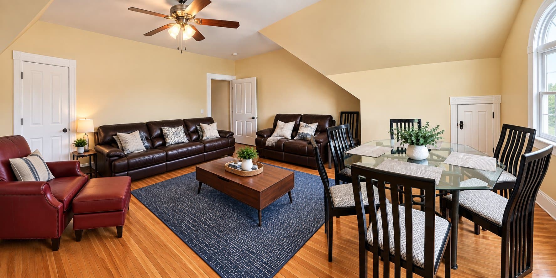 Providence Single Room: 205 Washington Ave