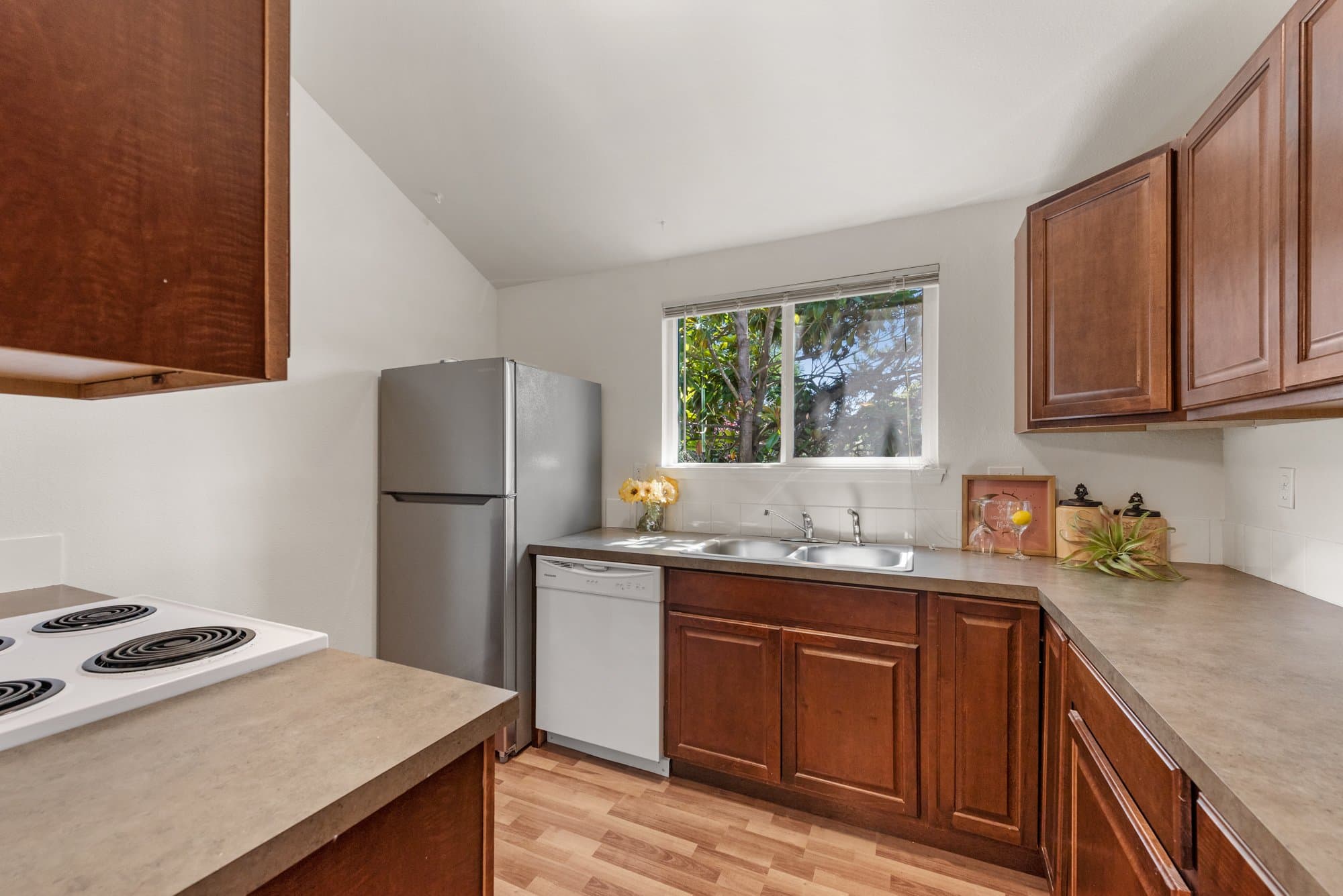 Everett Condo: 820 Cady RD