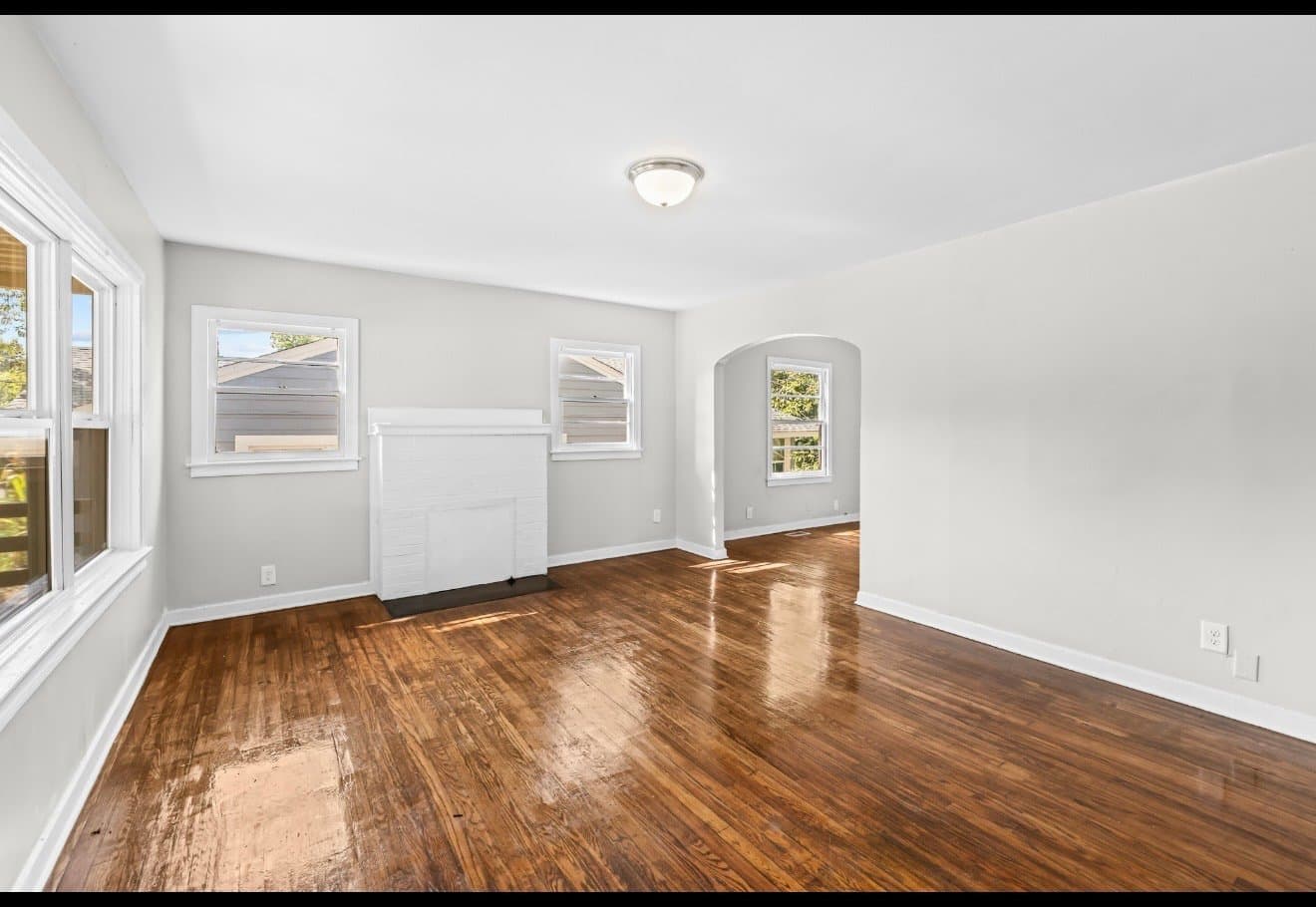 Birmingham House: 4104 41st Avenue N