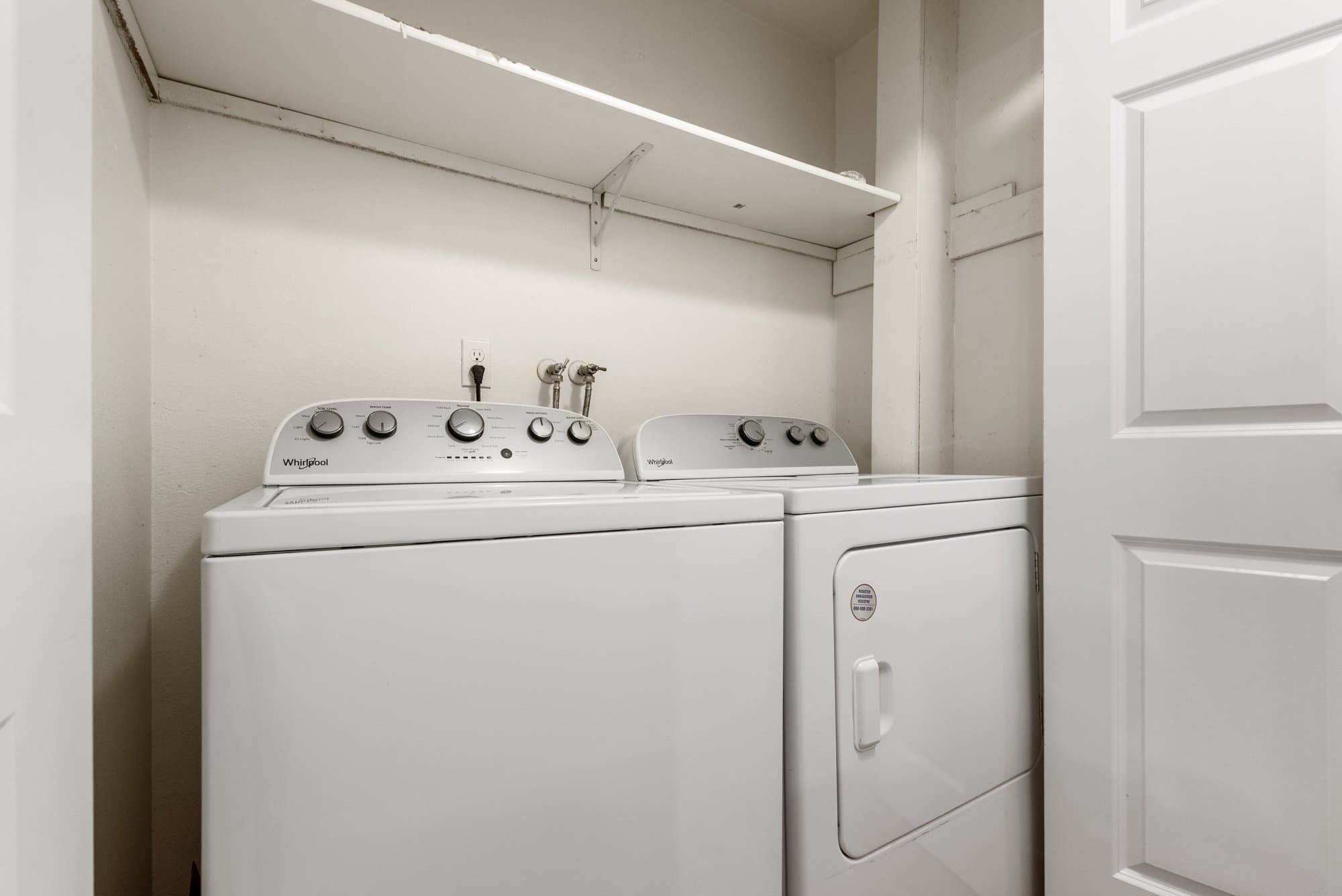 Everett Condo: 820 Cady RD