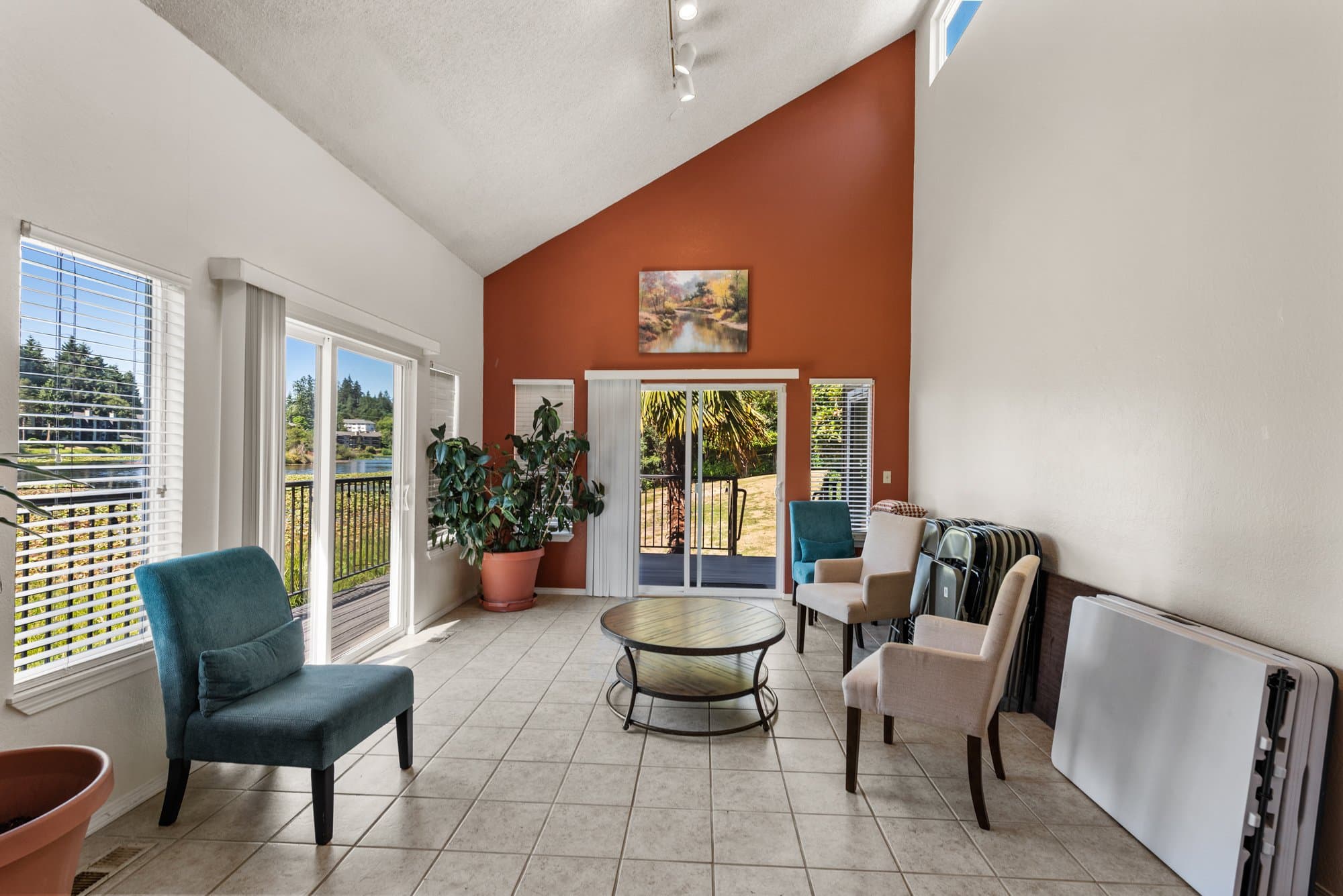 Everett Condo: 820 Cady RD