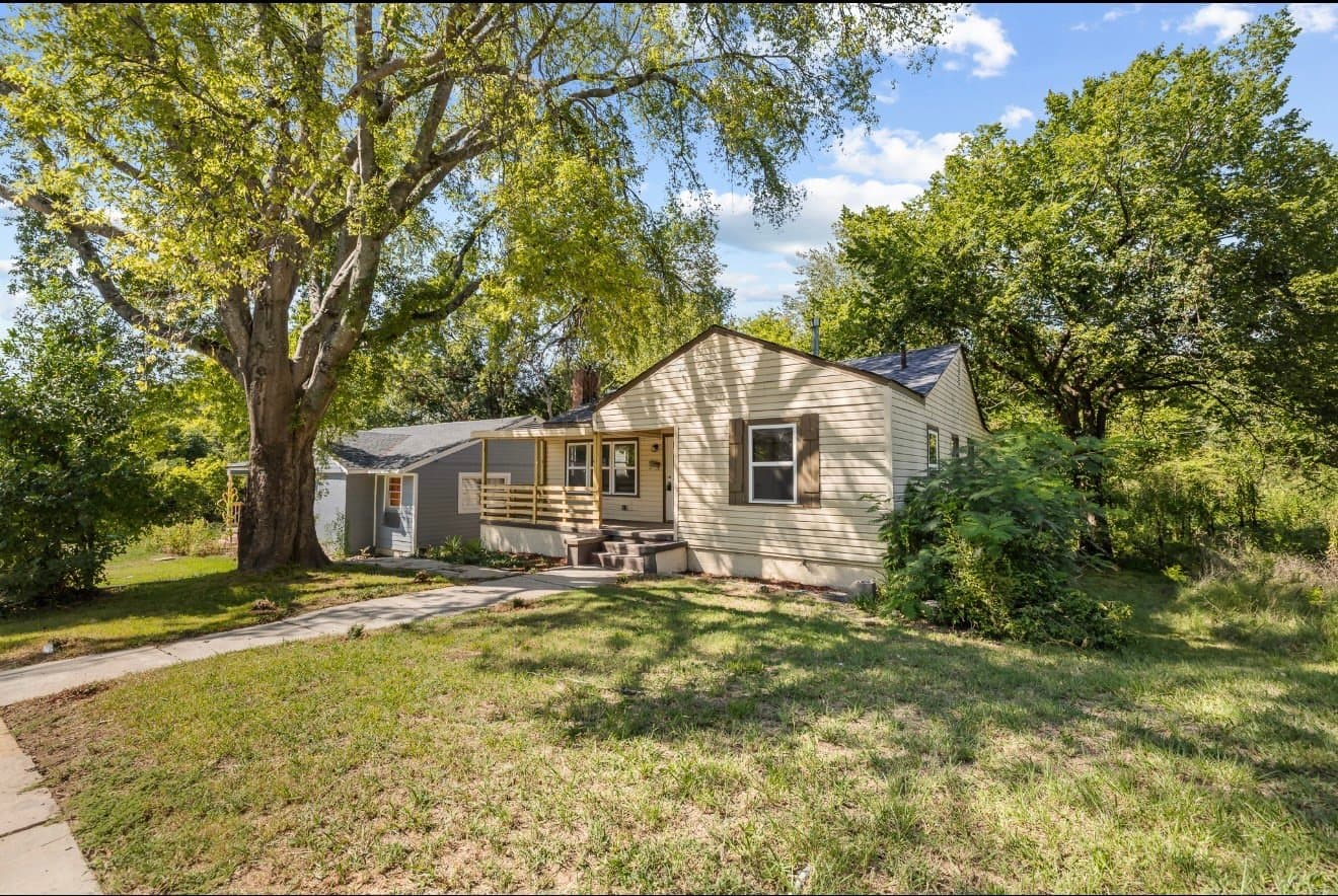 Birmingham House: 4104 41st Avenue N
