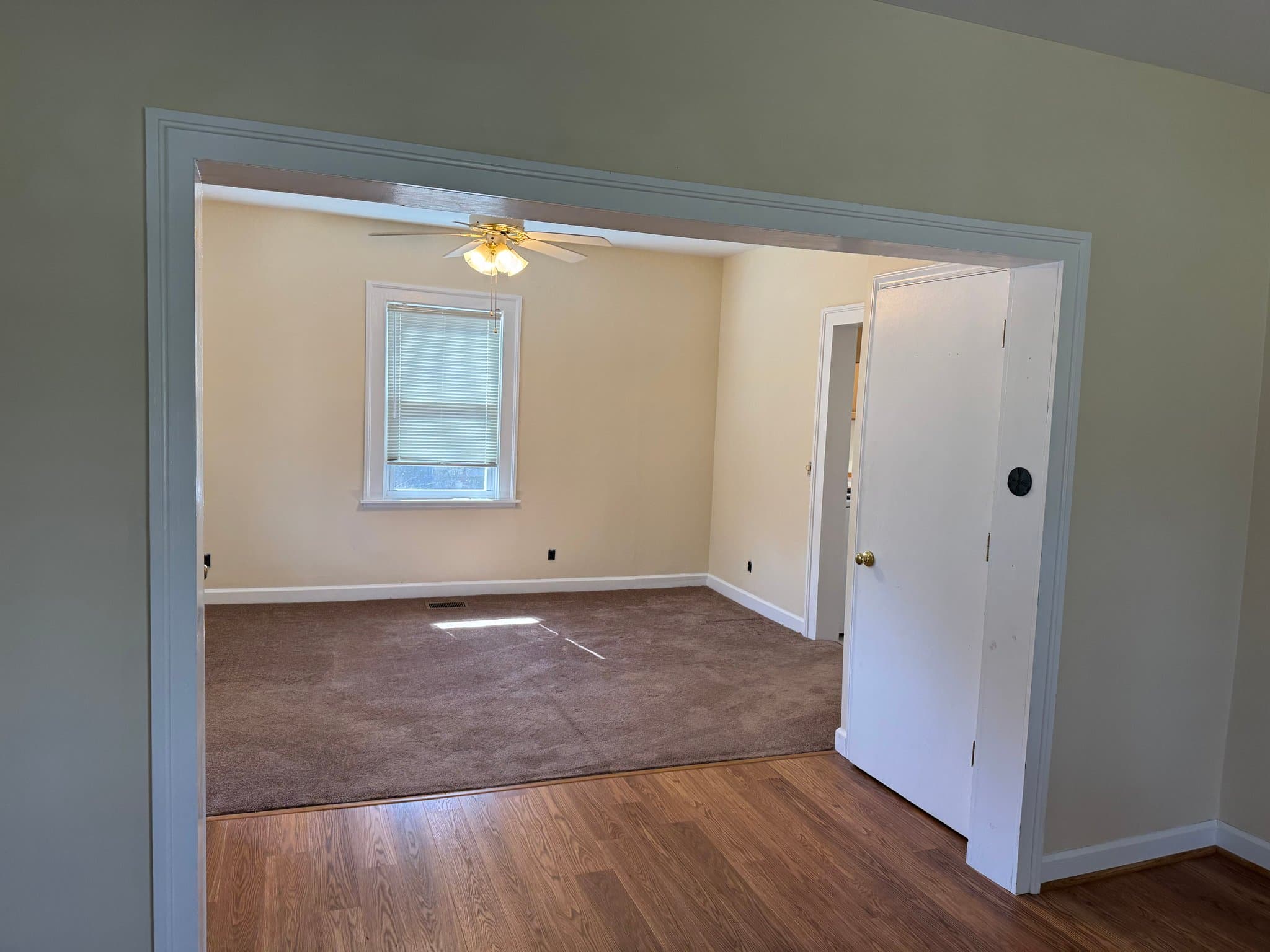 Clarksville House: 412 Rose Hill Ave